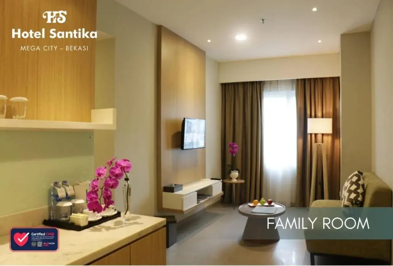 Living room in Hotel Santika Mega City - Bekasi