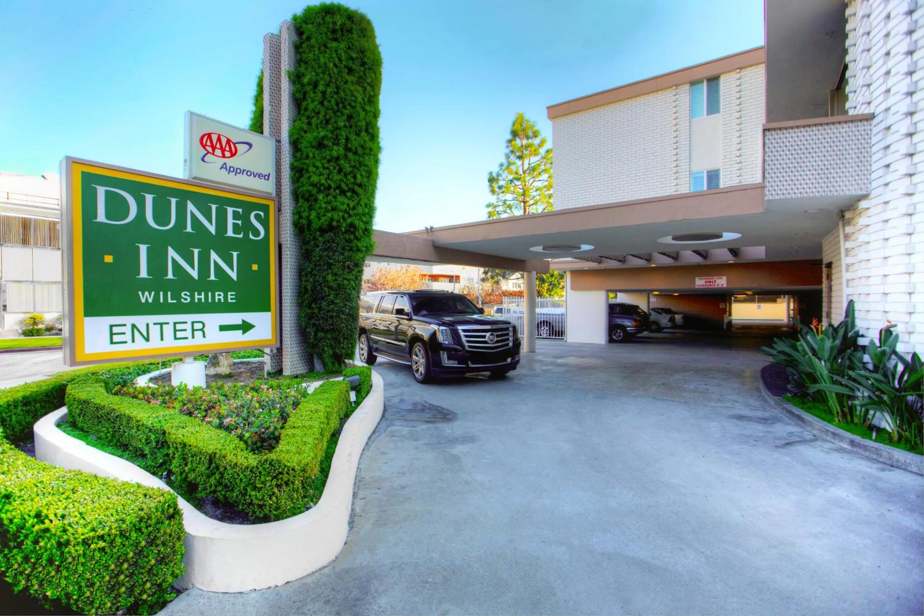Facade/entrance in Dunes Inn - Wilshire