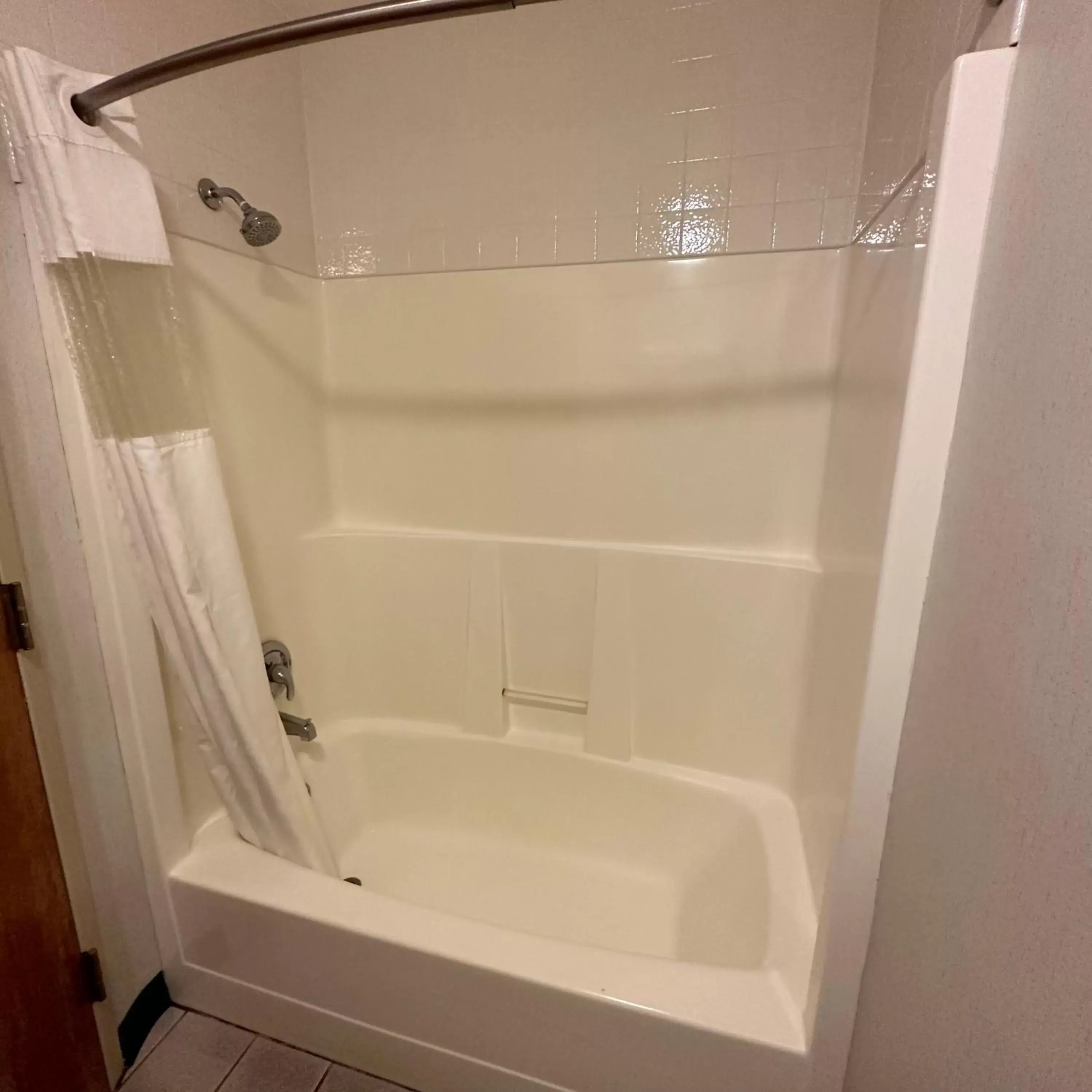 Shower, Bathroom in Timberland Inn & Suites