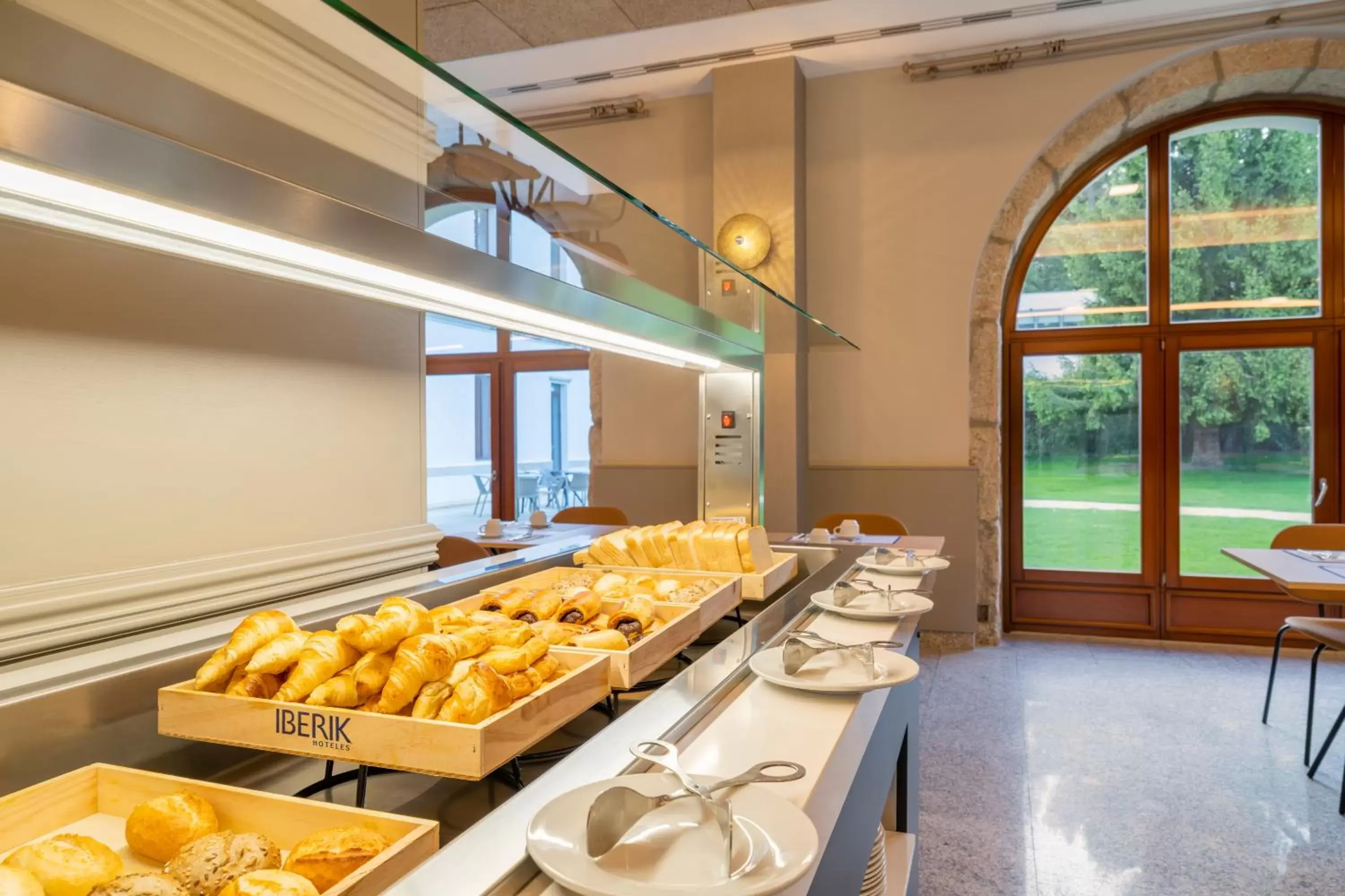 Buffet breakfast in Iberik Gran Balneario de Guitiriz & Golf