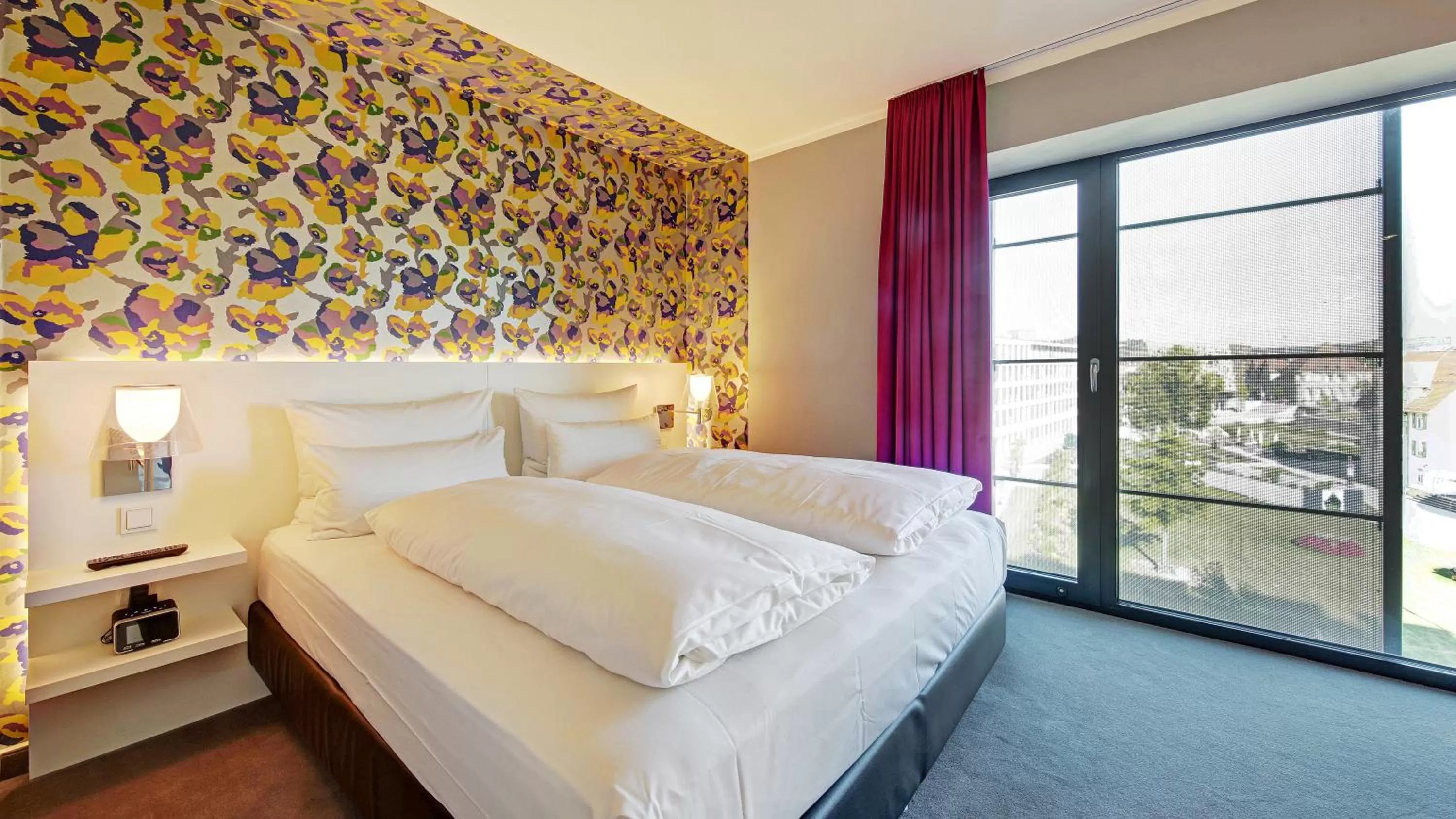 Bed in Hotel am Remspark