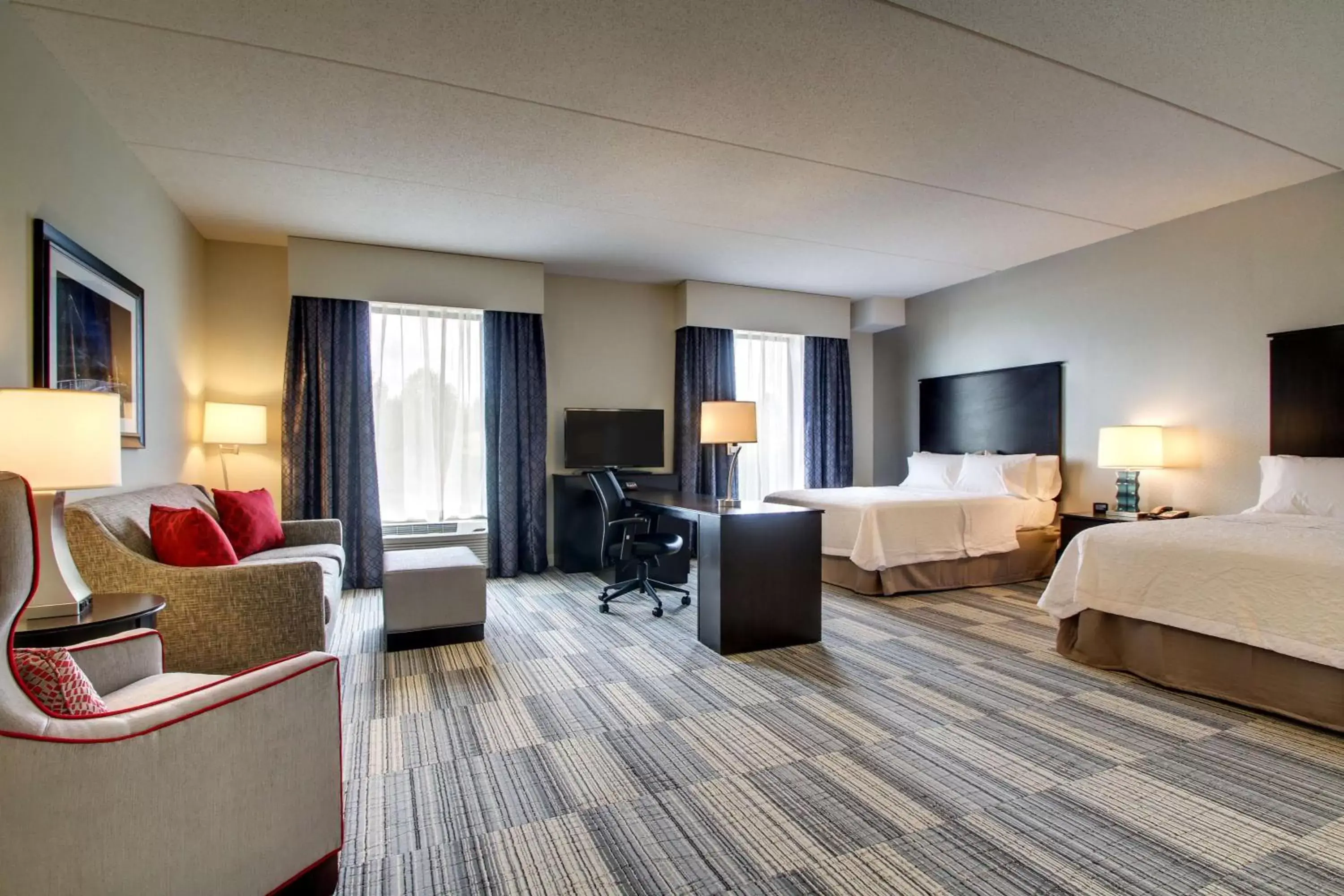 Living room, Seating Area in Hampton Inn & Suites Greenville Airport