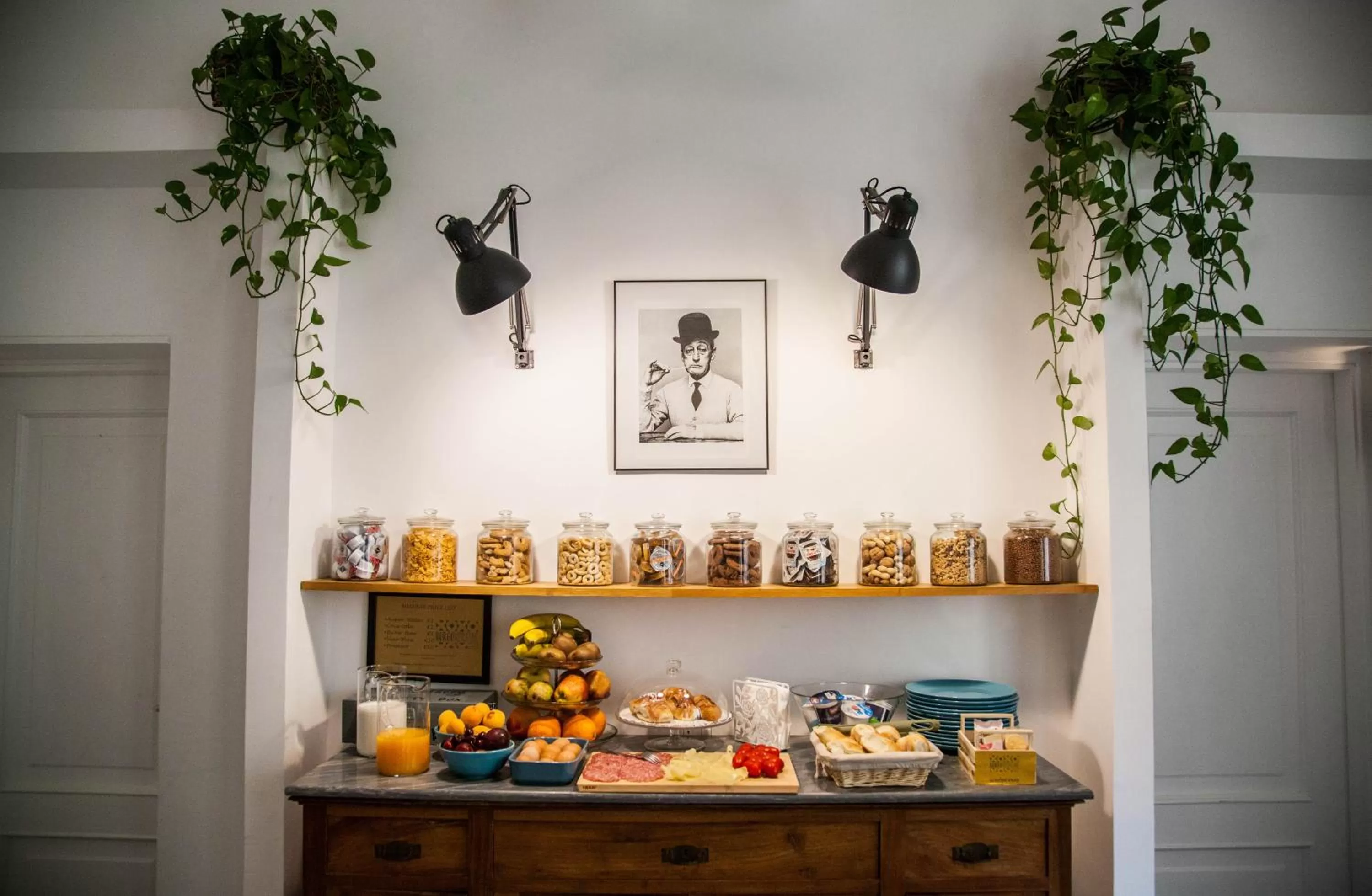 Buffet breakfast in Borgo Vergini Garden B&B