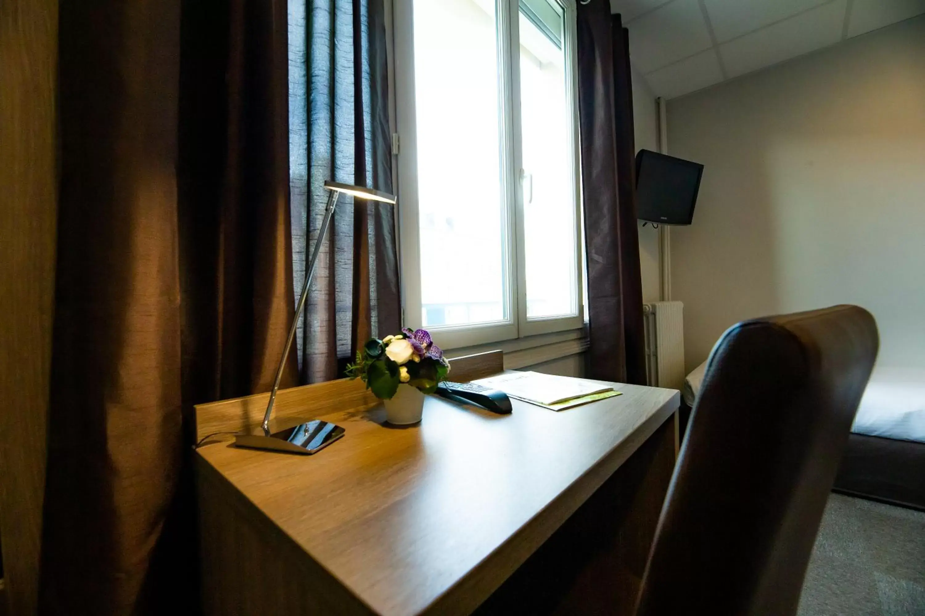 Business facilities in Hotel Du Chateau
