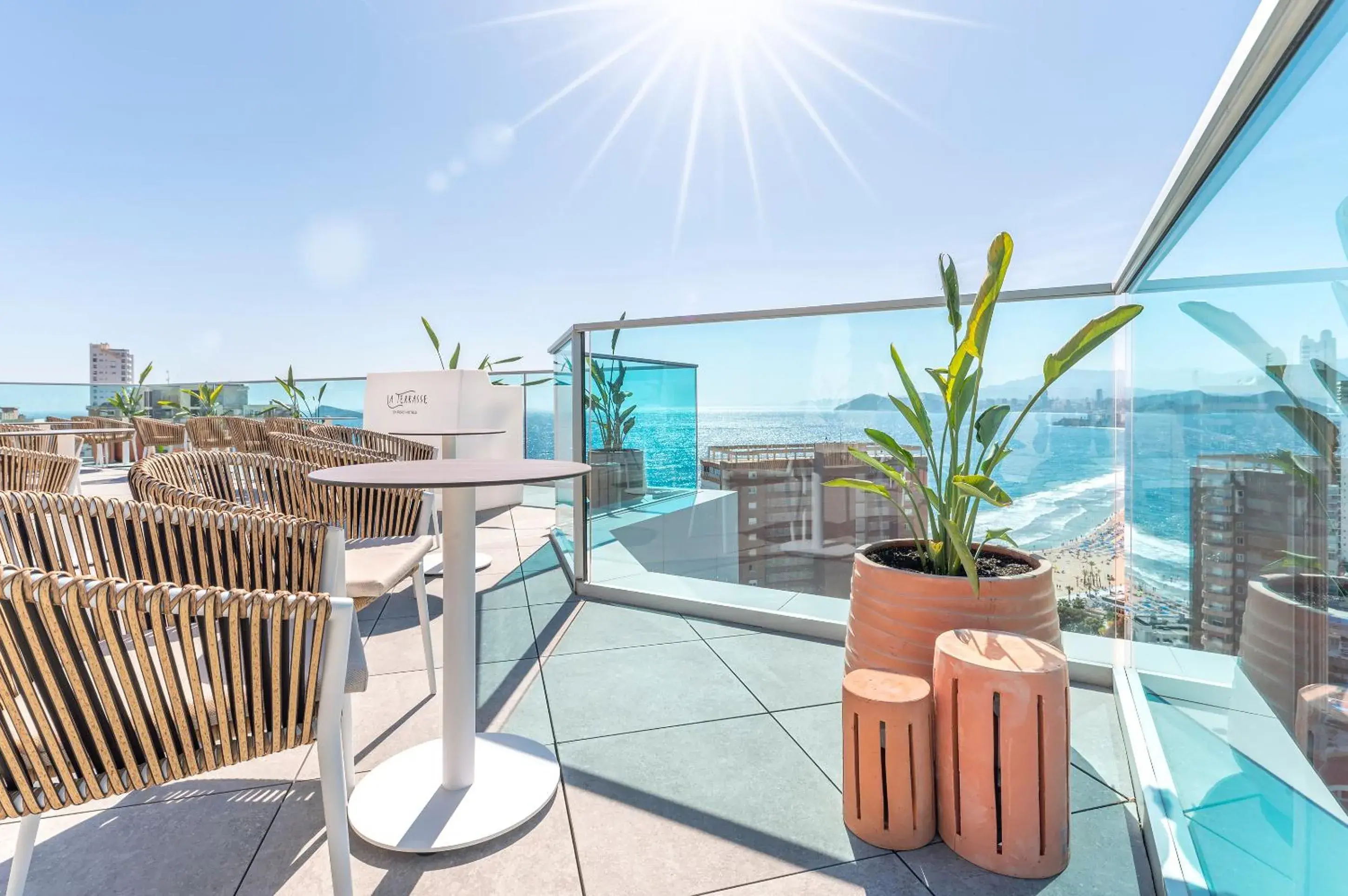 Lounge or bar, Balcony/Terrace in Port Benidorm Hotel & Spa 4* Sup