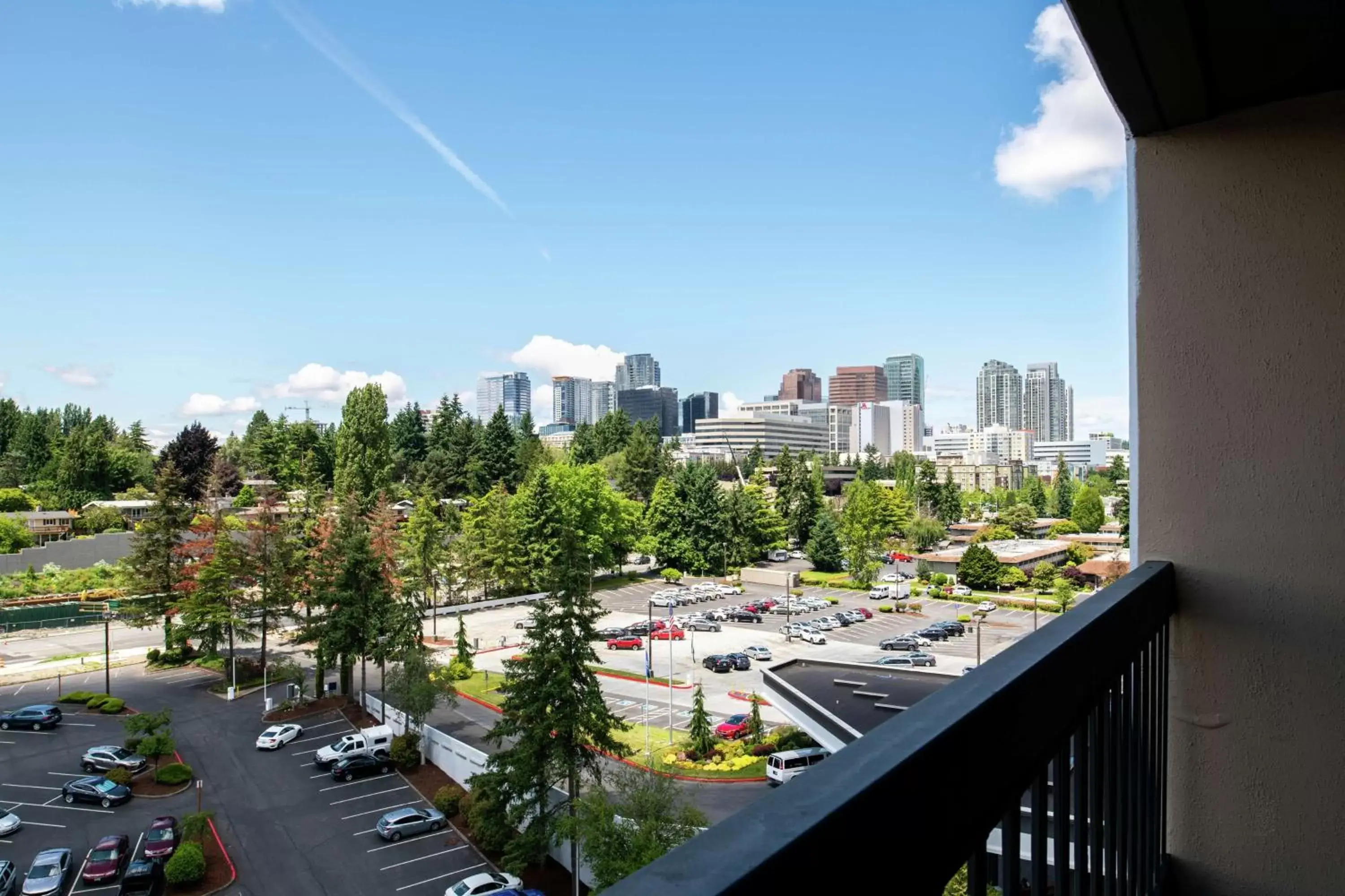 View (from property/room), Balcony/Terrace in Hilton Bellevue