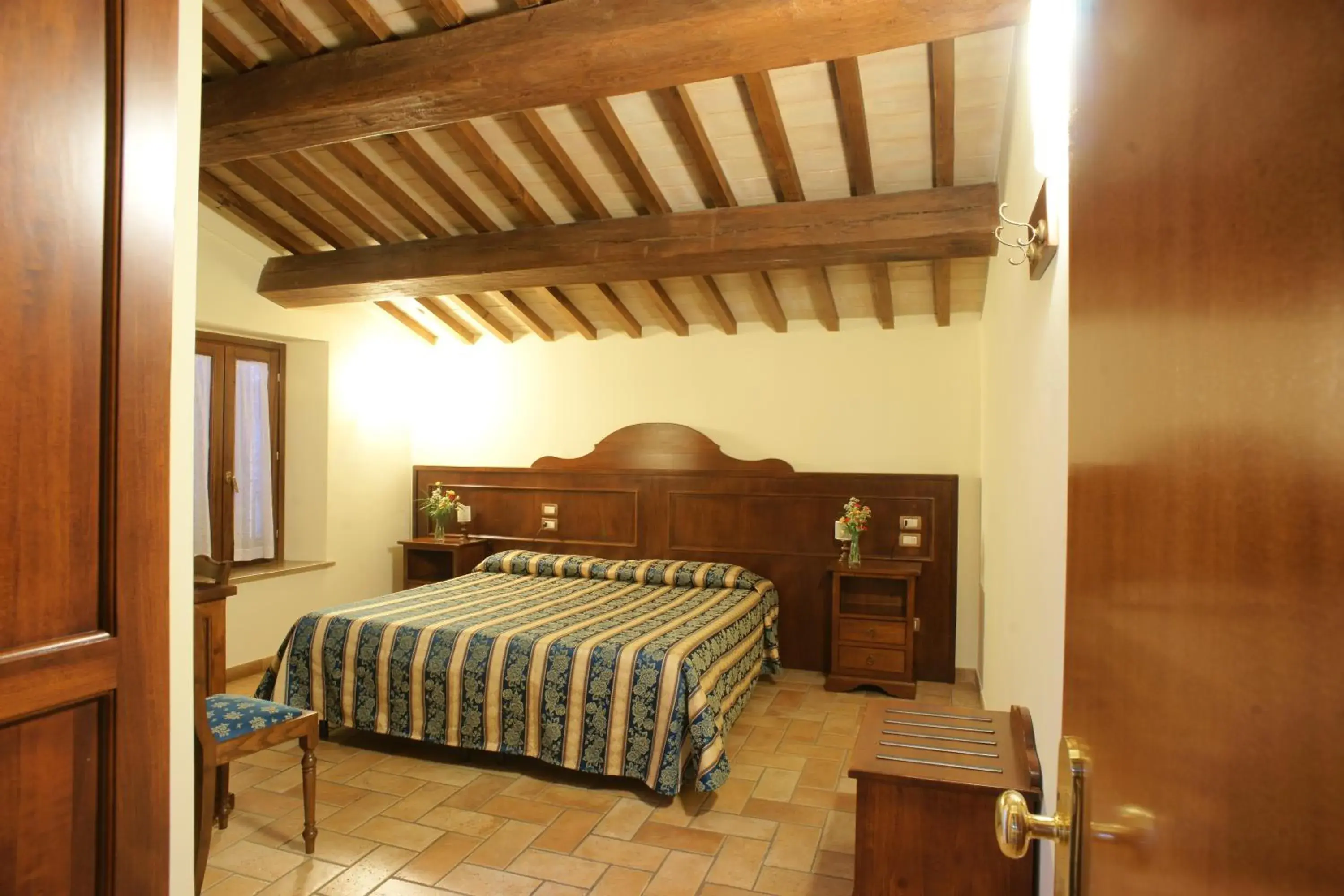 Bed in Albergo La Rocca