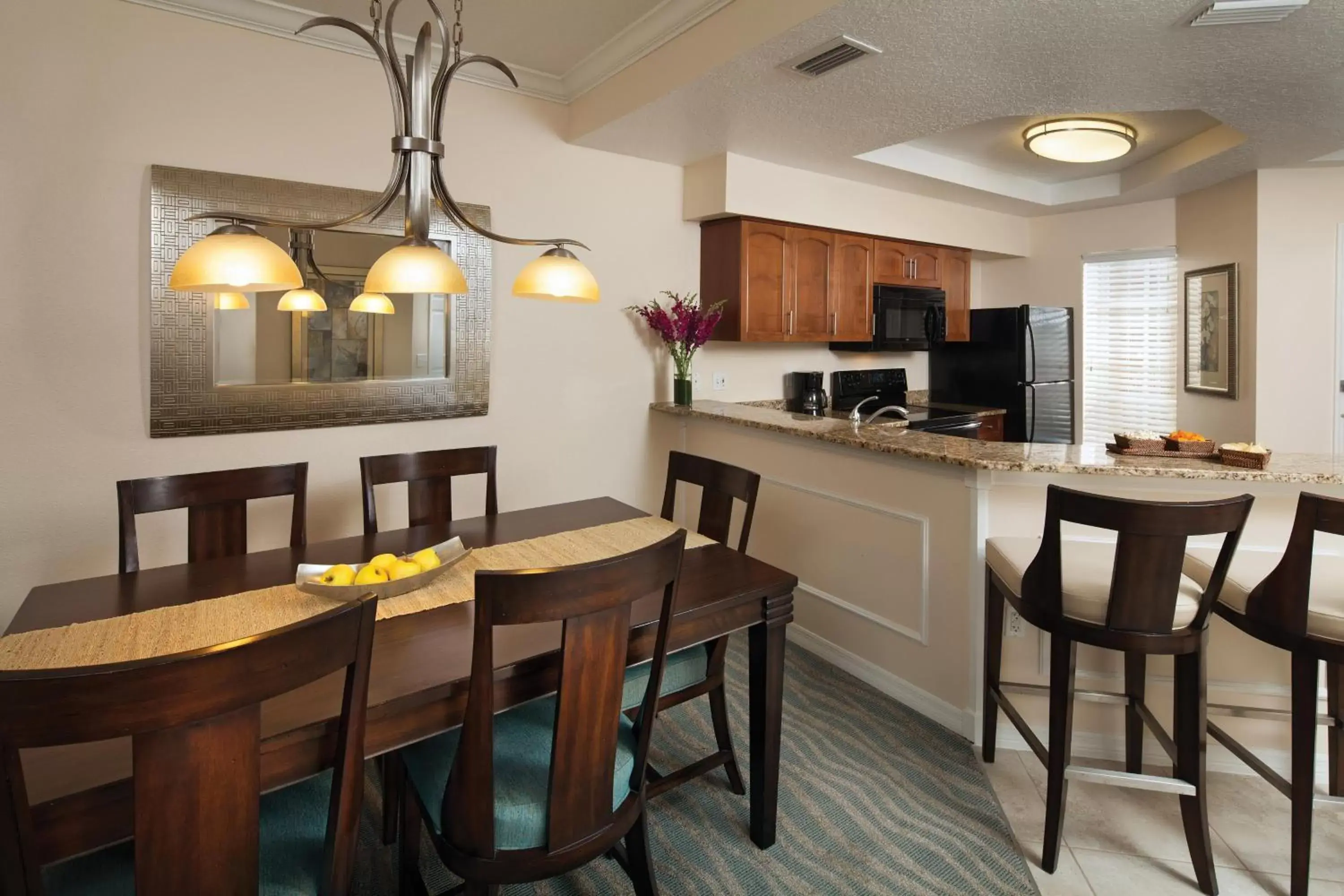 Bedroom, Dining Area in Sheraton Vistana Resort Villas, Lake Buena Vista Orlando