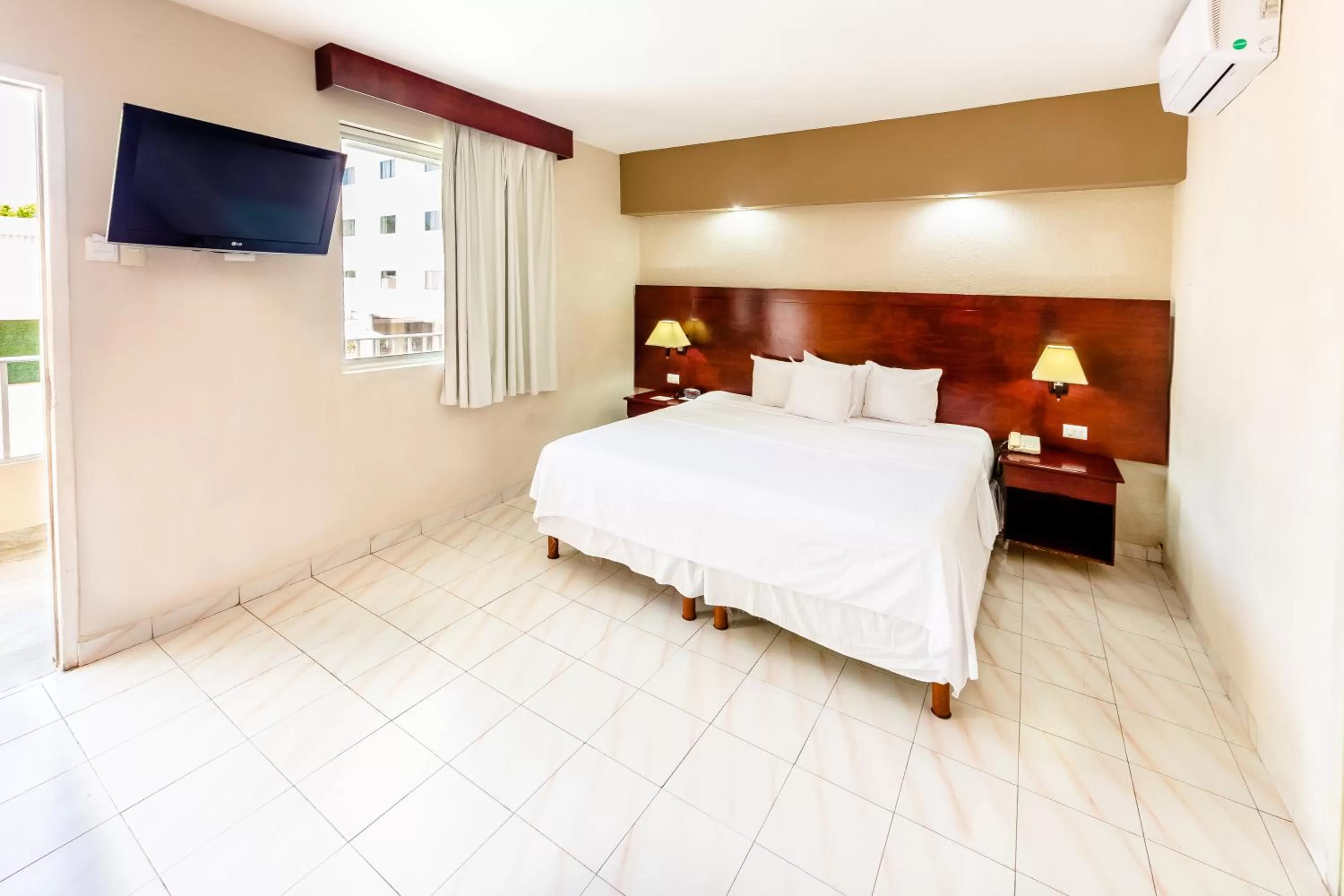 Photo of the whole room, Bed in Hotel Maria del Carmen