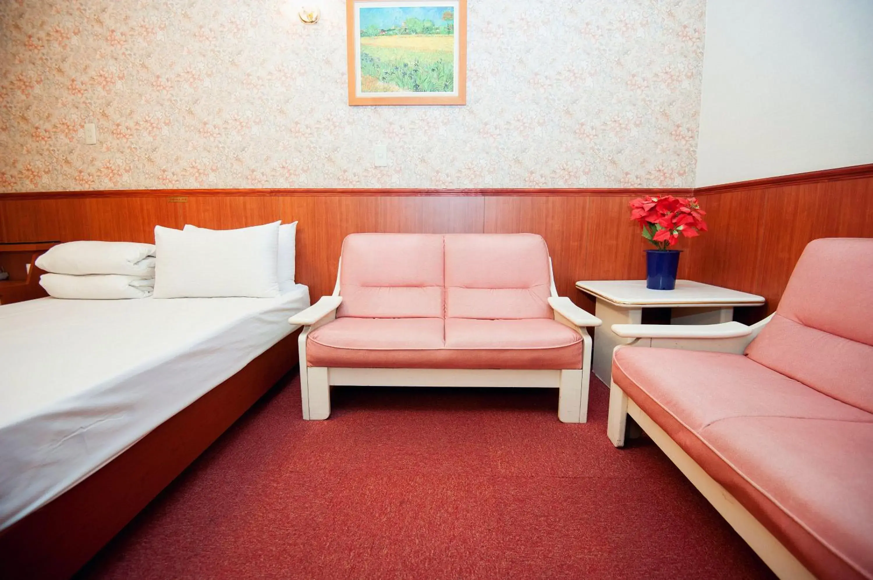 Decorative detail, Bed in New May Flower Hotel