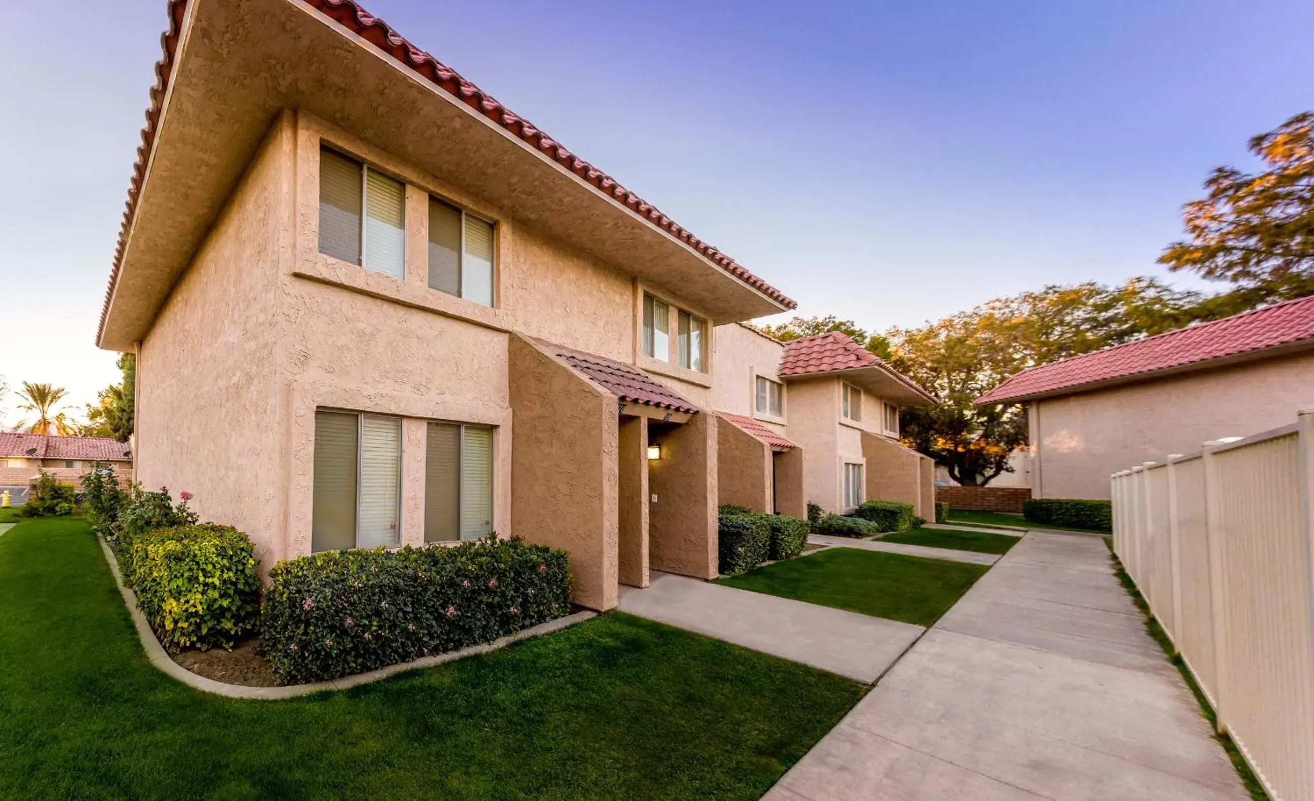 Property building in Indian Palms Vacation Club Property building in Indian Palms Vacation Club