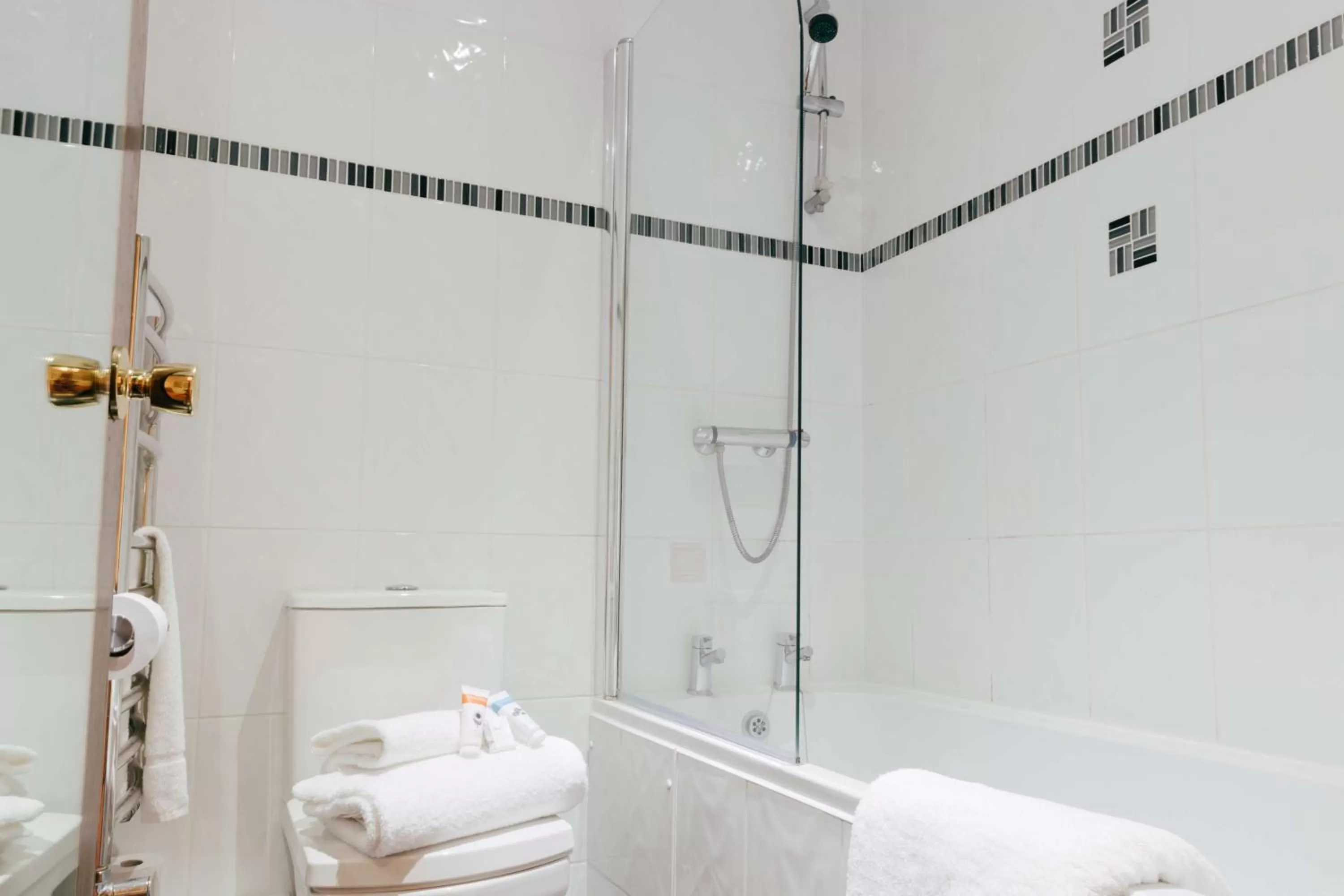 Photo of the whole room in Best Western Bradford Guide Post Hotel