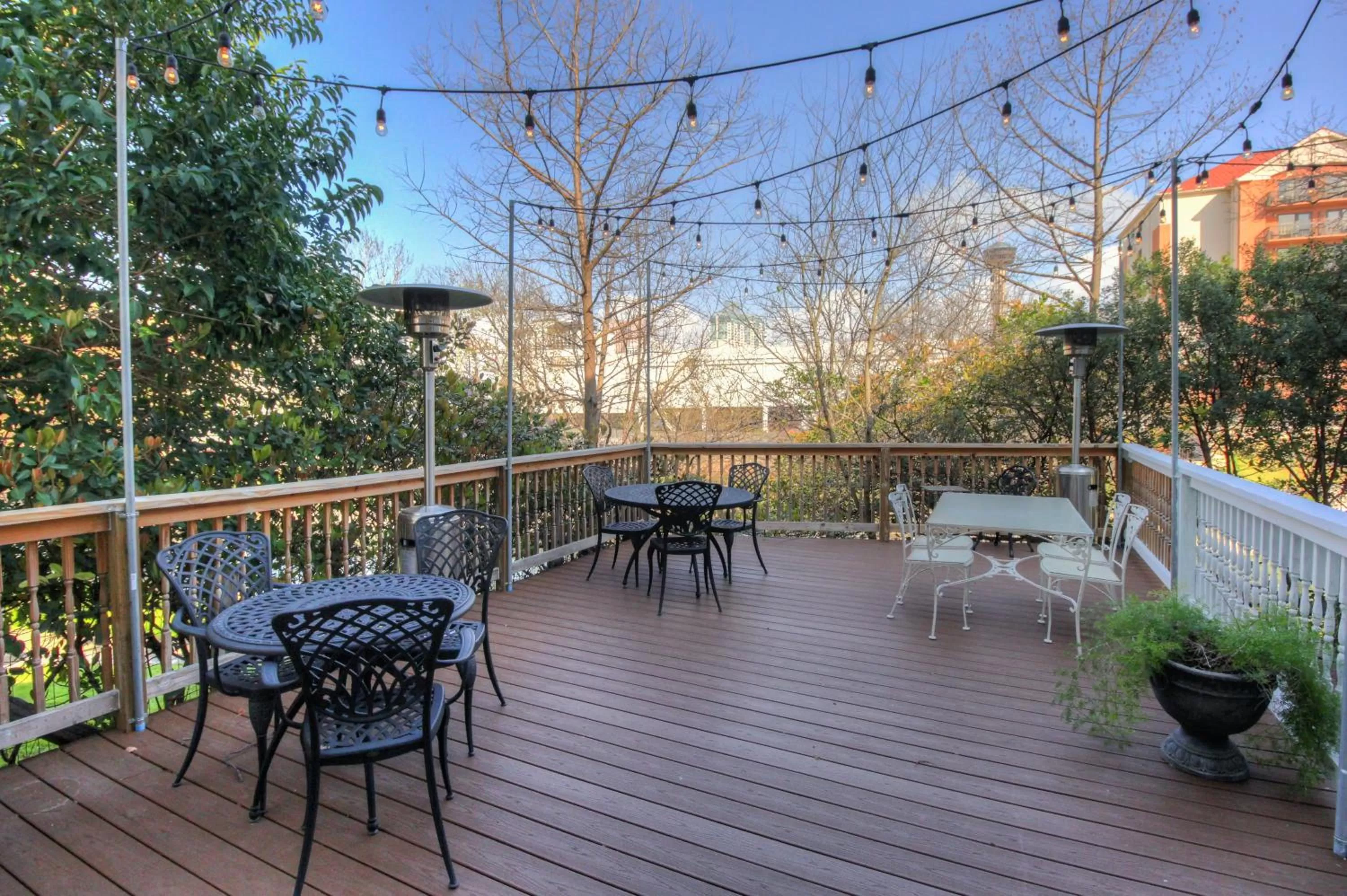 Patio in Inn on the Riverwalk