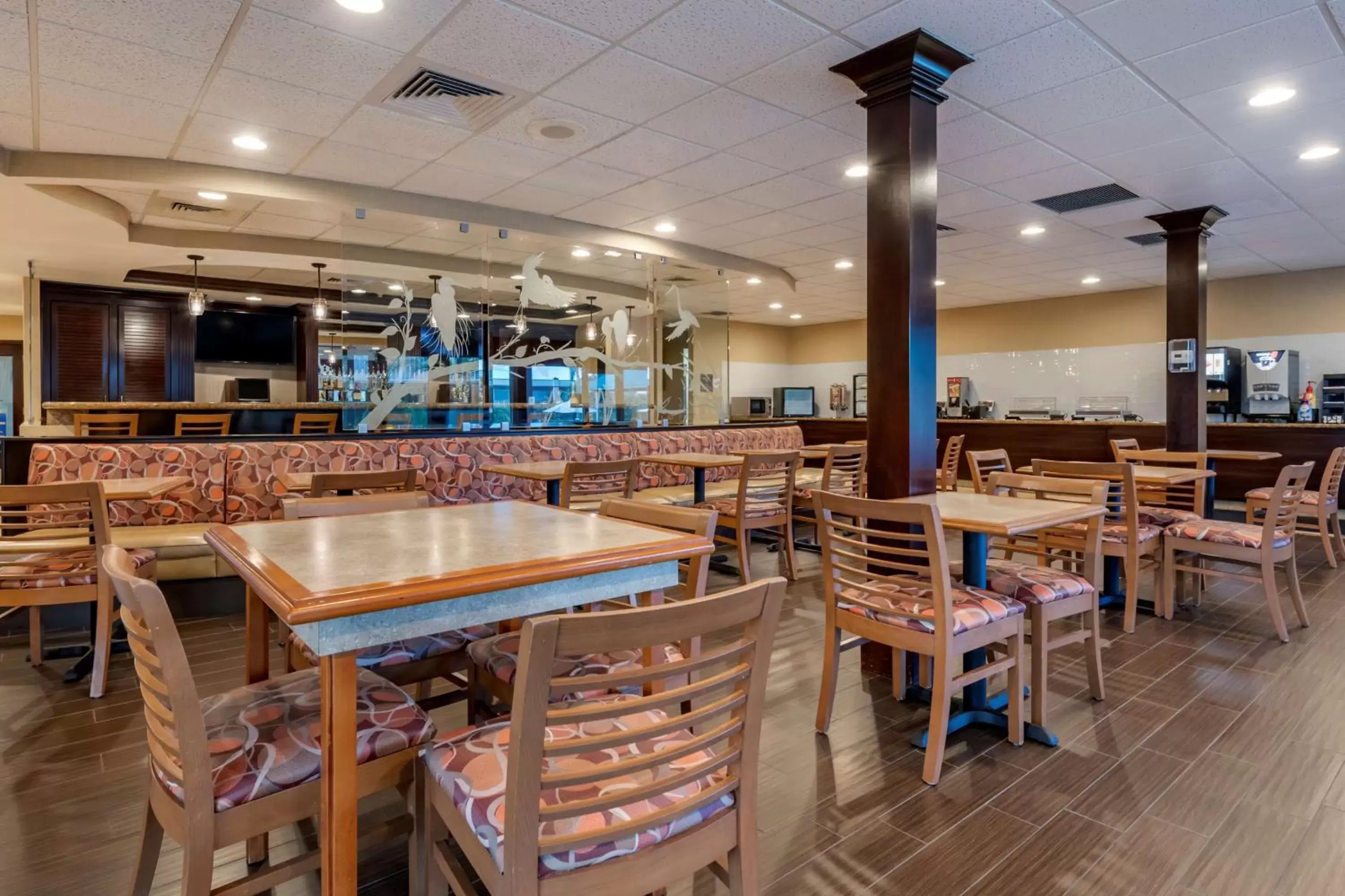 Breakfast, Restaurant/Places to Eat in Best Western Downtown Stuart