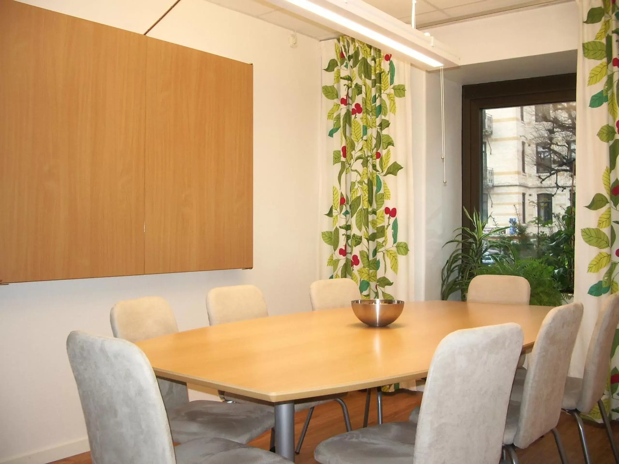 Business facilities, Dining Area in Hotel Lorensberg