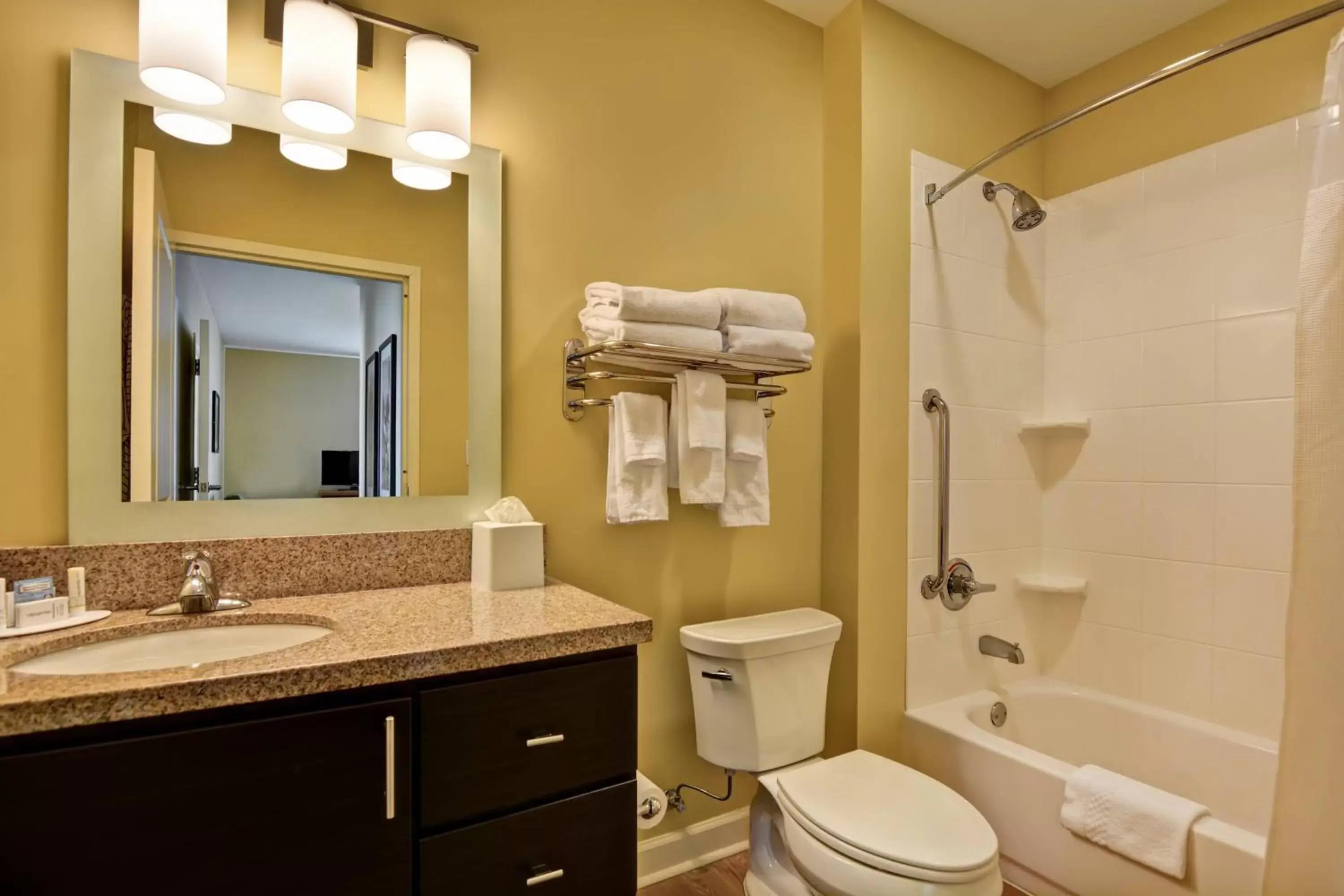 Bathroom in TownePlace Suites by Marriott Jackson Ridgeland/The Township at Colony Park