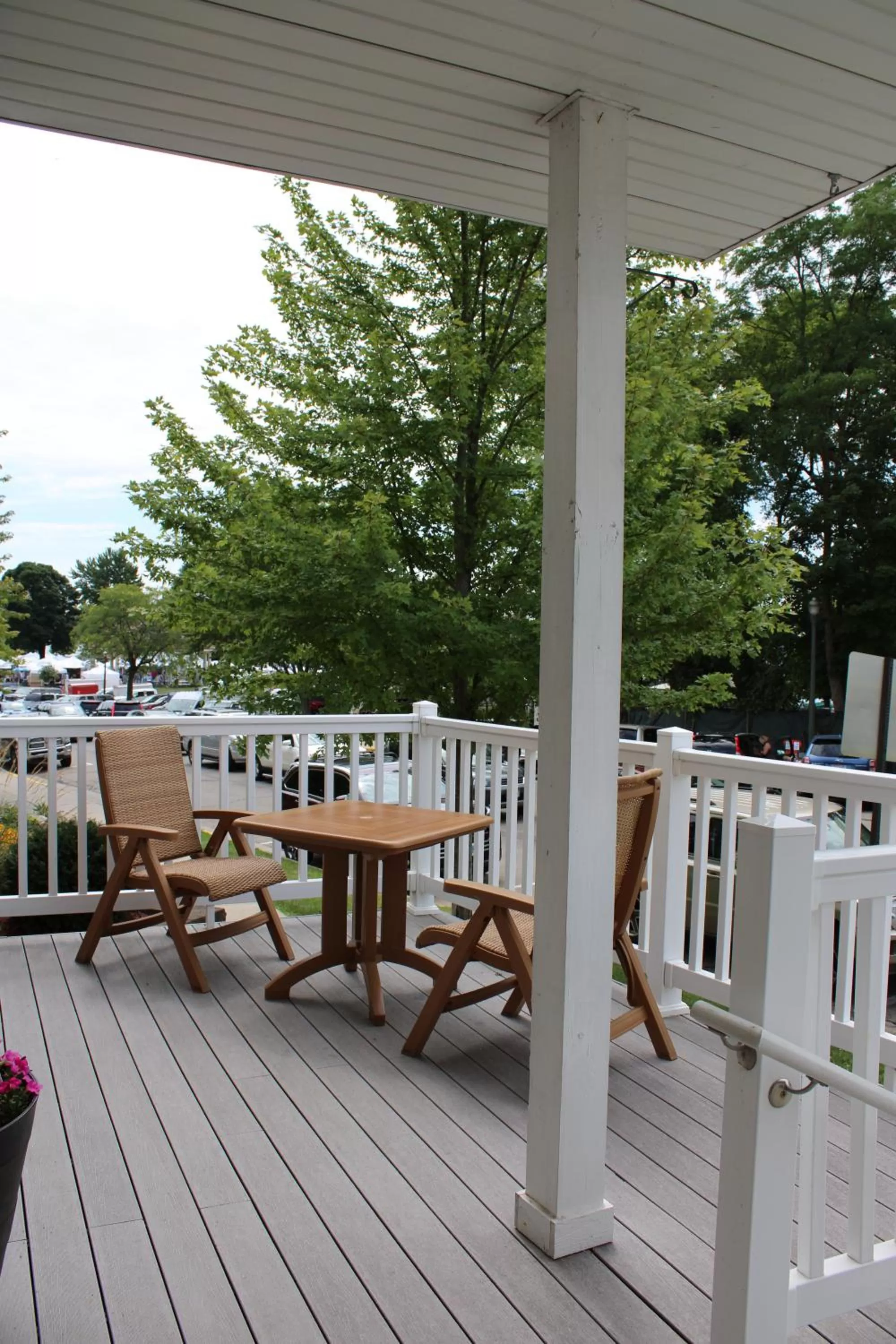 Patio in Mill Creek Hotel