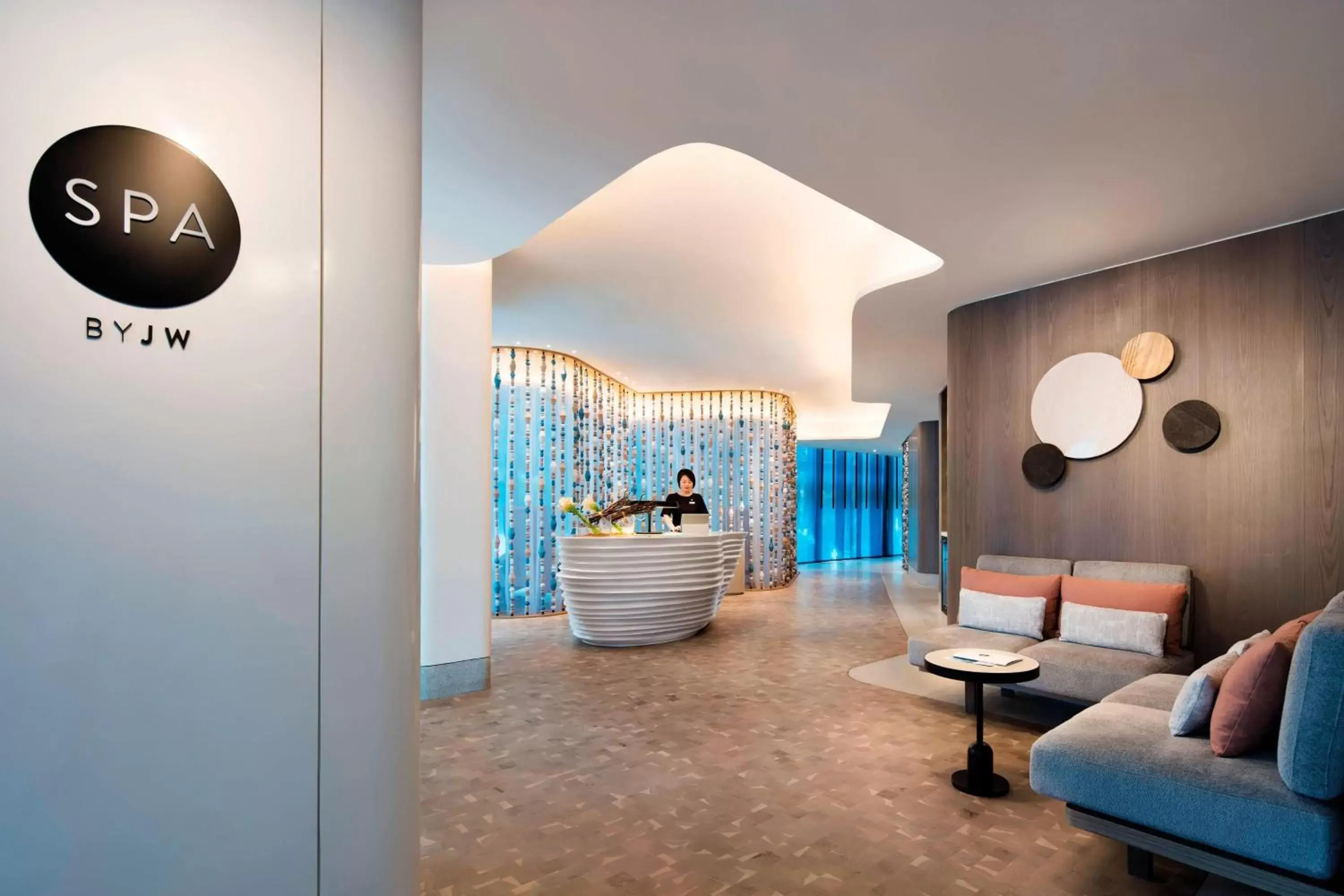 Spa and wellness centre/facilities in JW Marriott Hotel Singapore South Beach