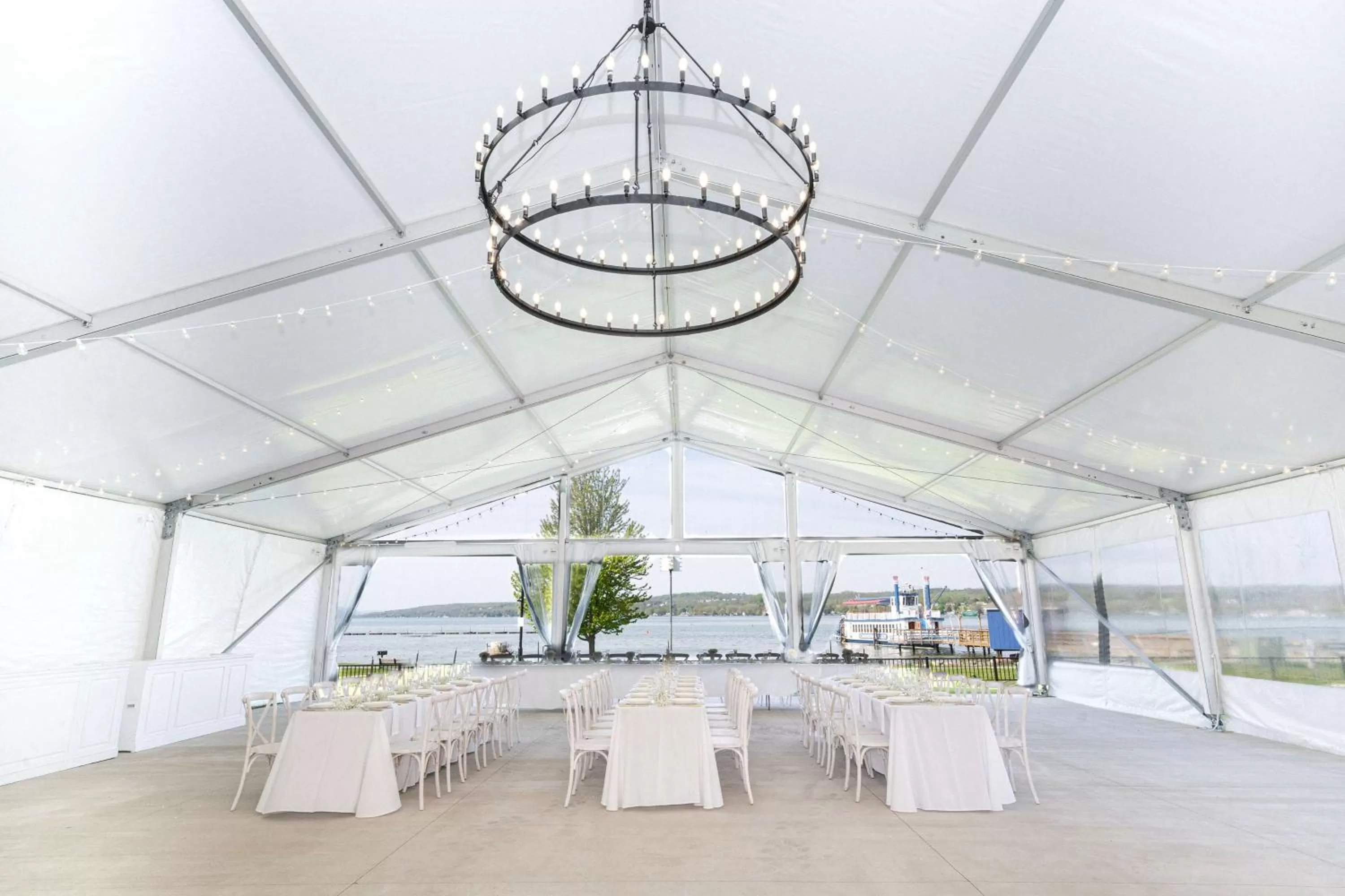 Meeting/conference room in Hotel Canandaigua, Tapestry Collection By Hilton