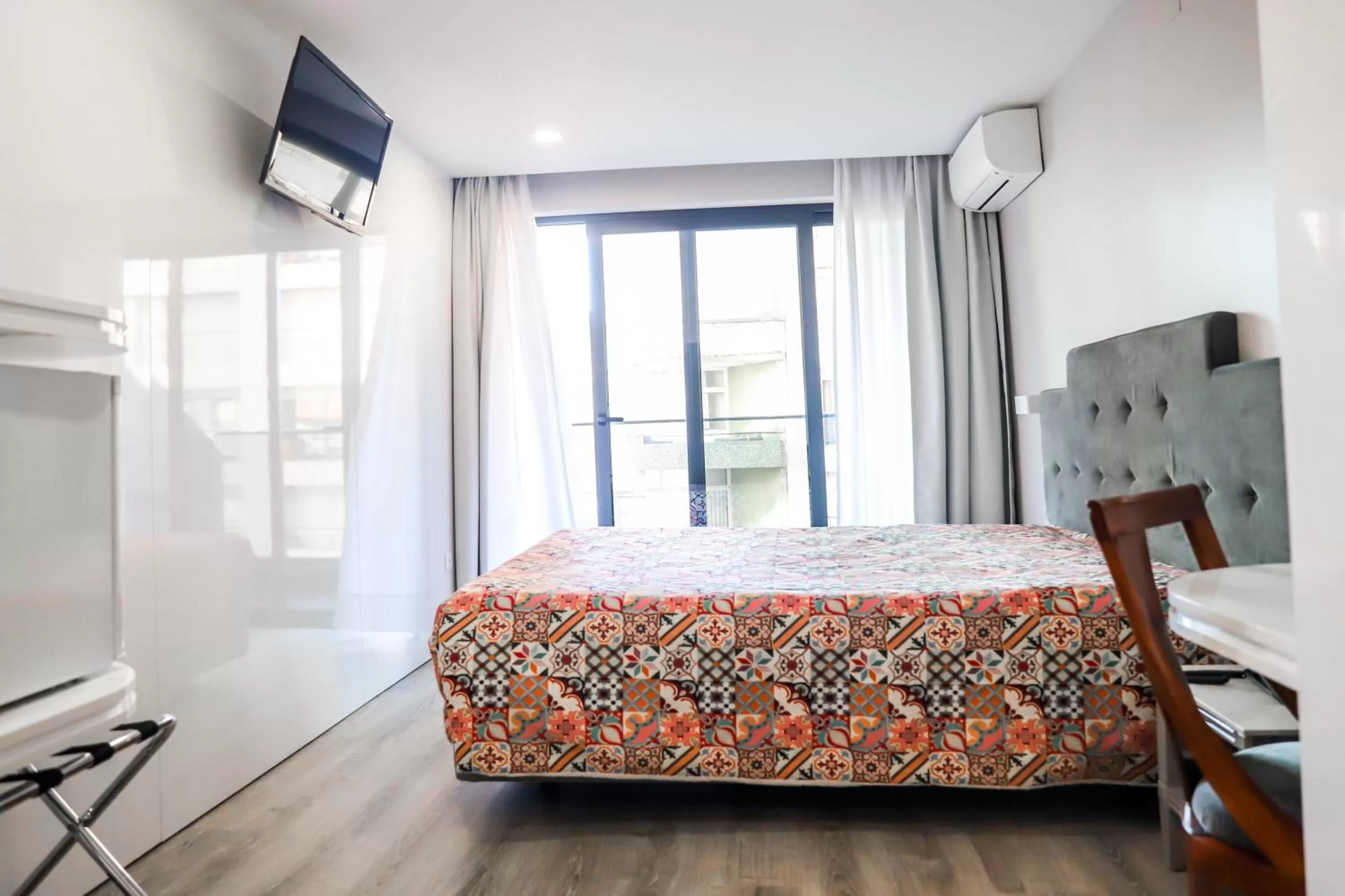 Bed in Hotel Avenida