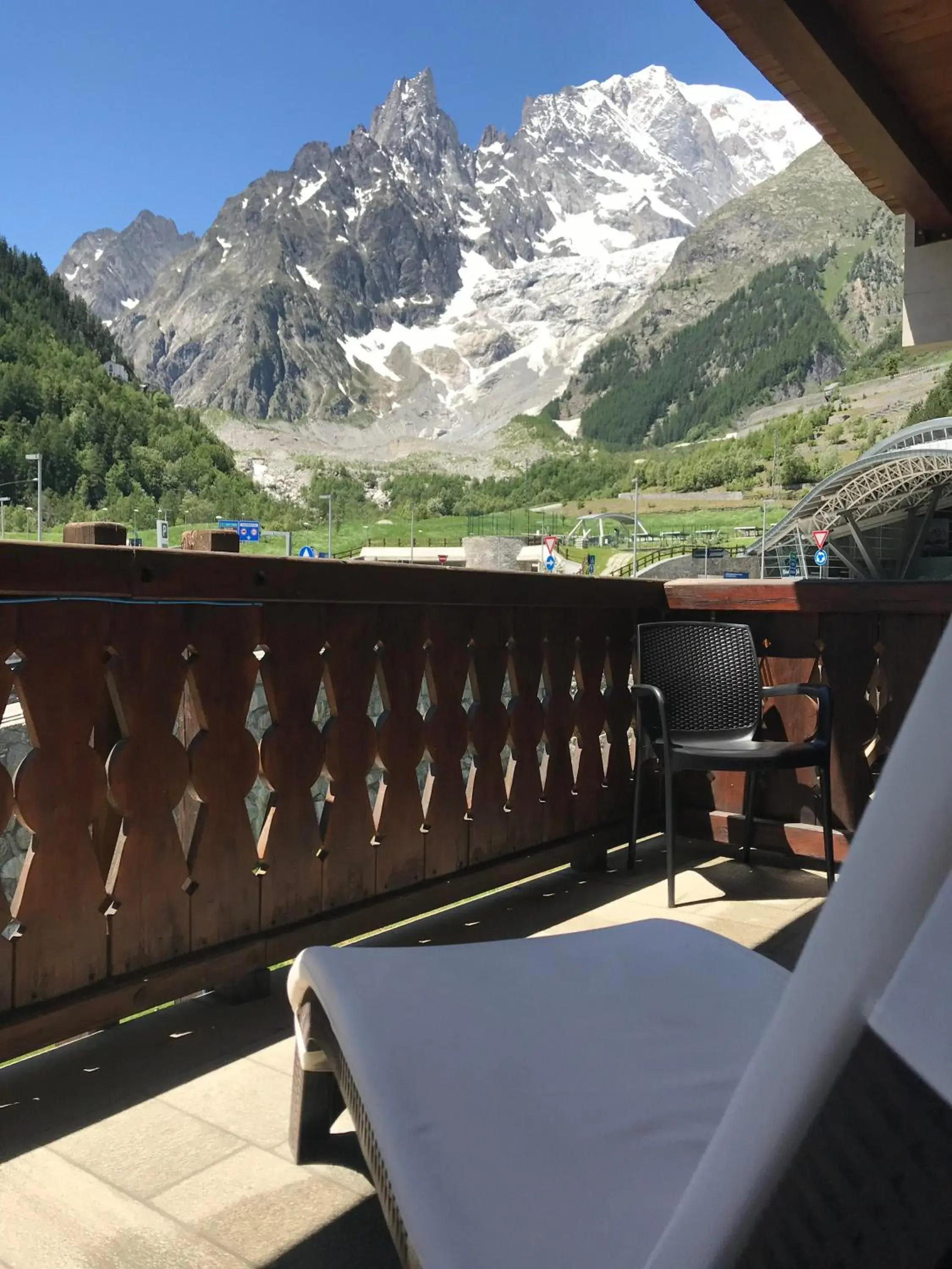 Balcony/Terrace in Shatush Hotel