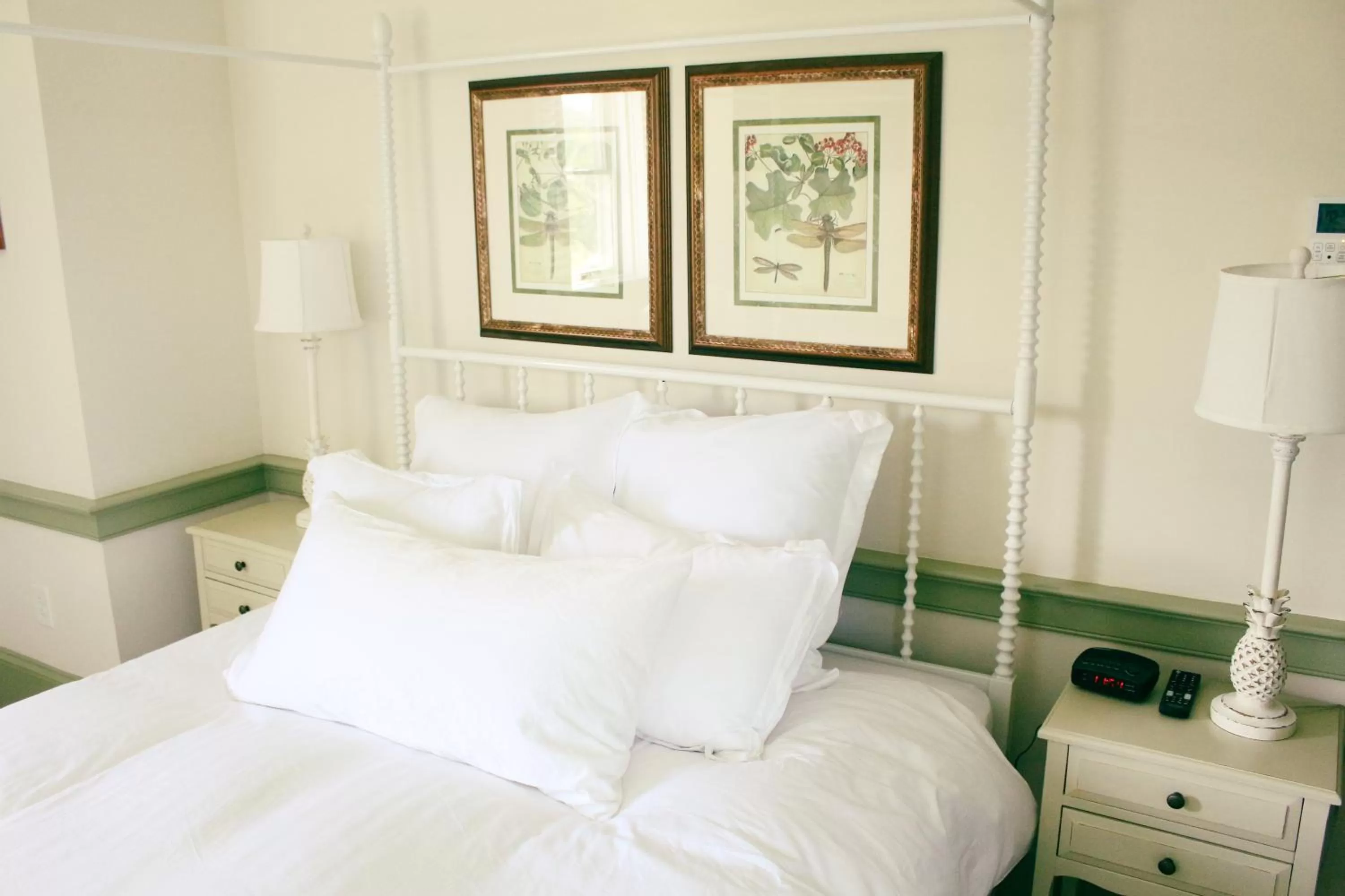 Bed in Mary's Land Farm