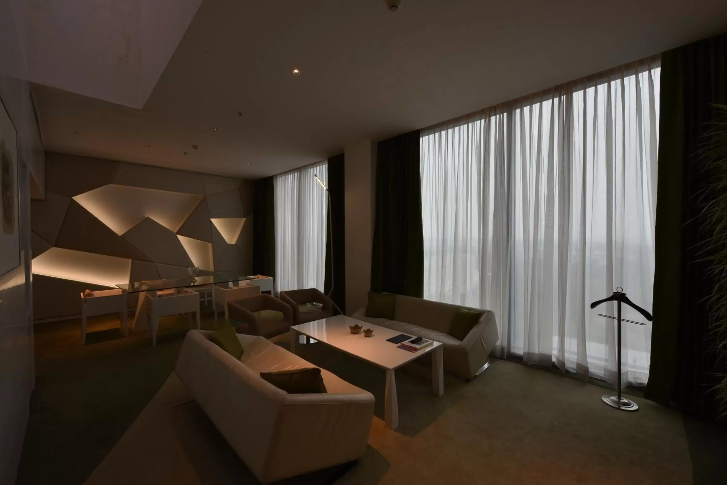 Living room, Seating Area in Vivanta New Delhi, Dwarka