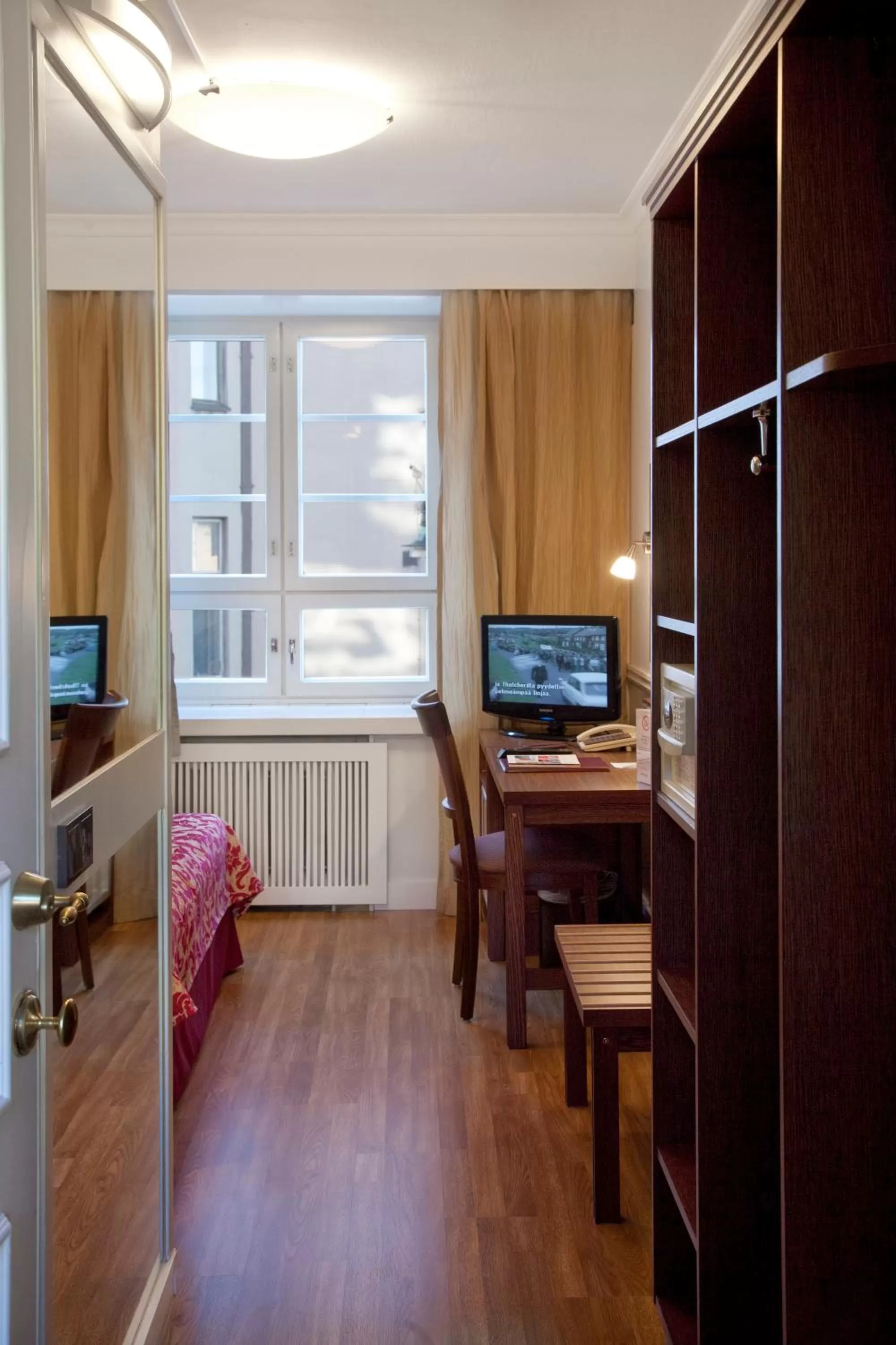 TV and multimedia in Hotel Anna