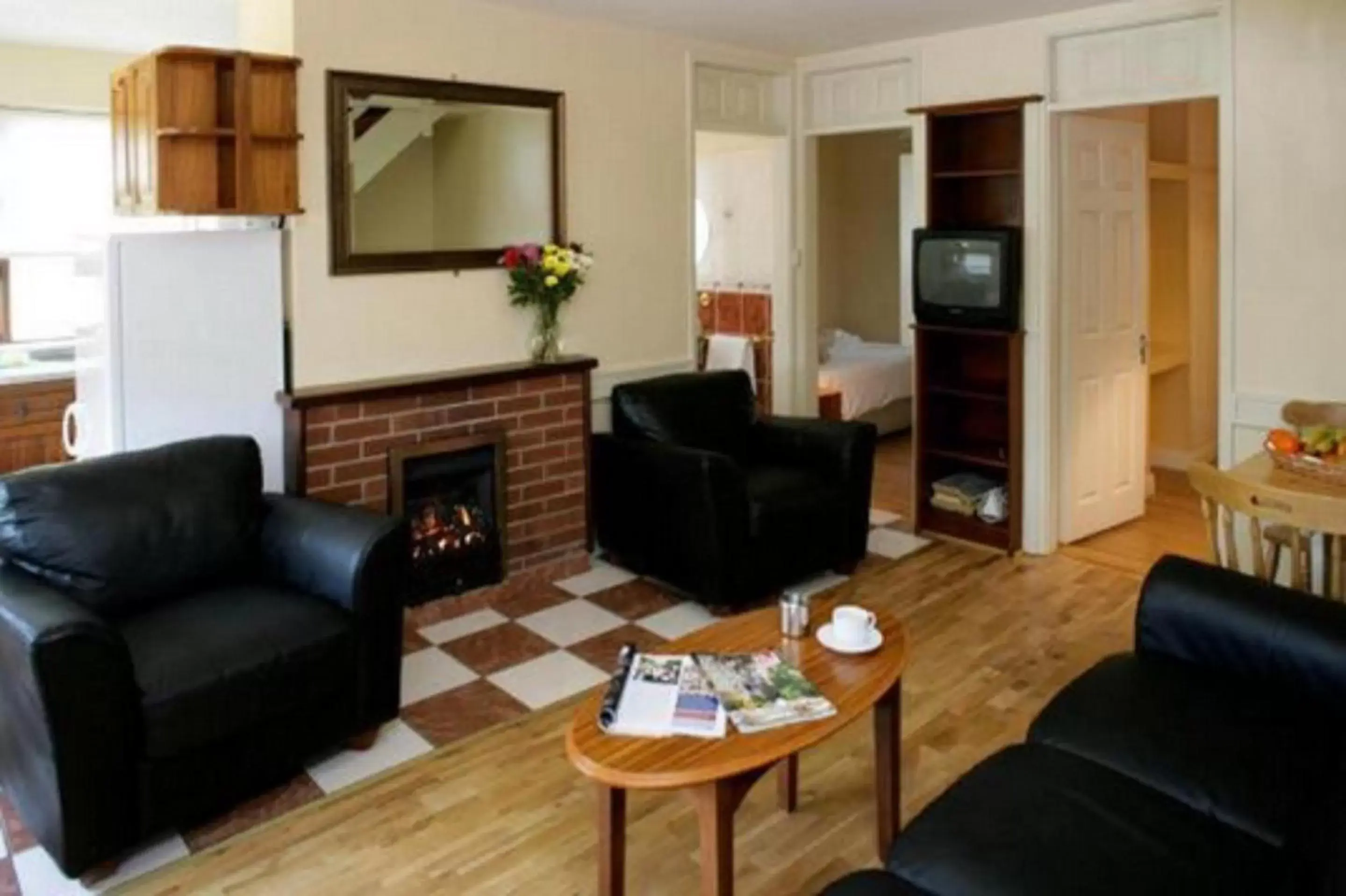 Living room, Seating Area in Gold Coast Resort Dungarvan