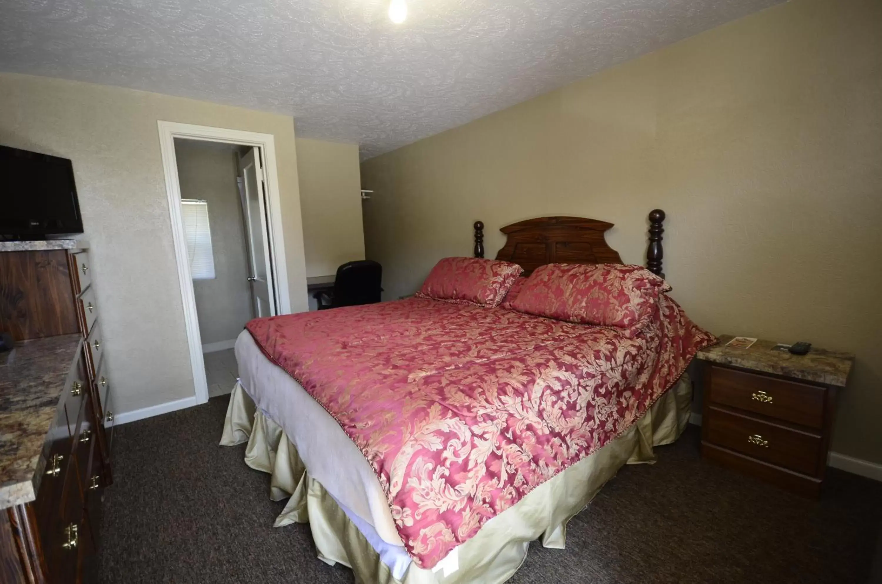 Bed in Best Inn Motel Salina Bed in Best Inn Motel Salina