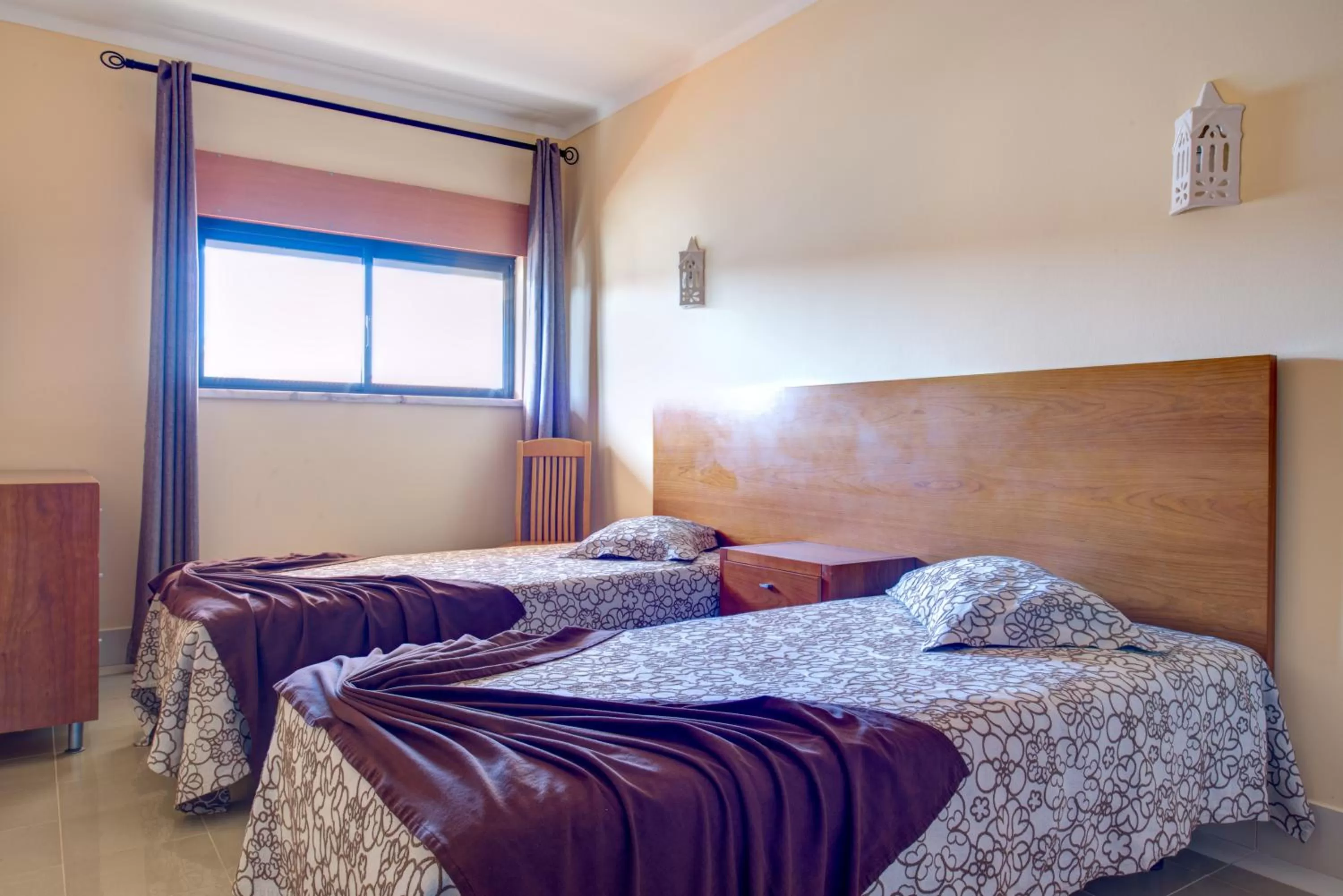 Bedroom, Bed in Choromar Apartments