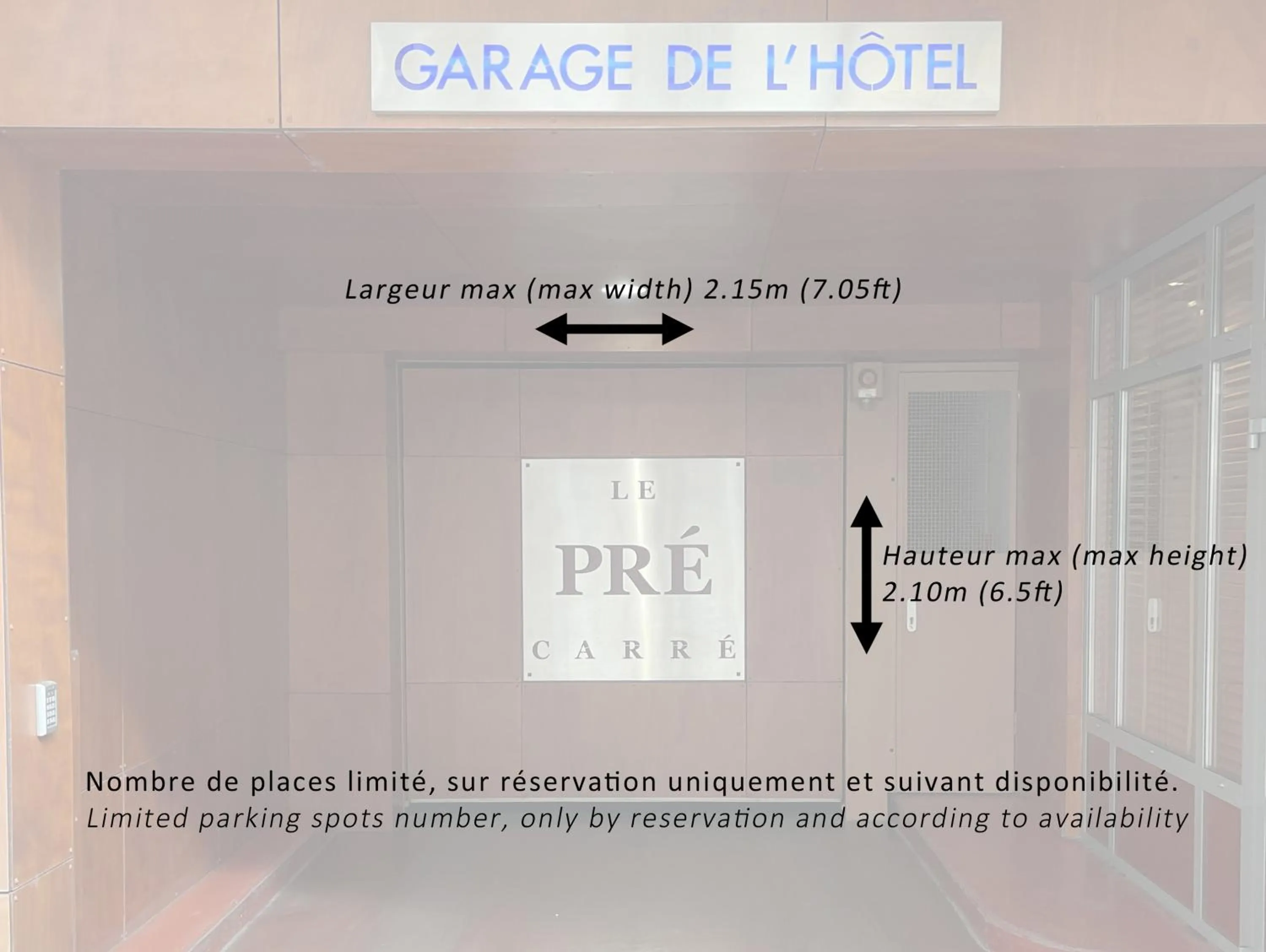 Parking in Hôtel Le Pré Carré