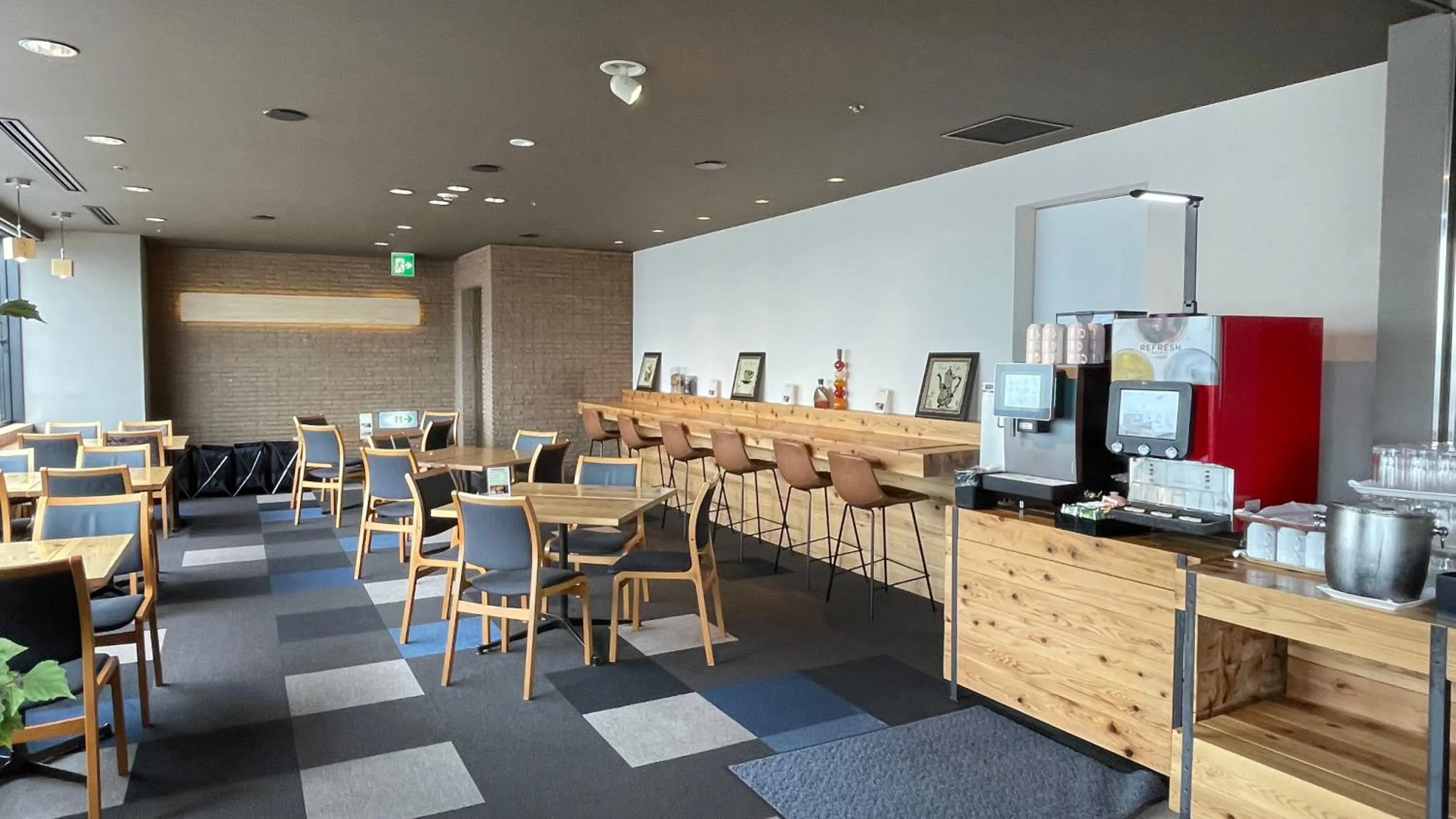 Restaurant/places to eat in Hotel Emisia Tokyo Tachikawa