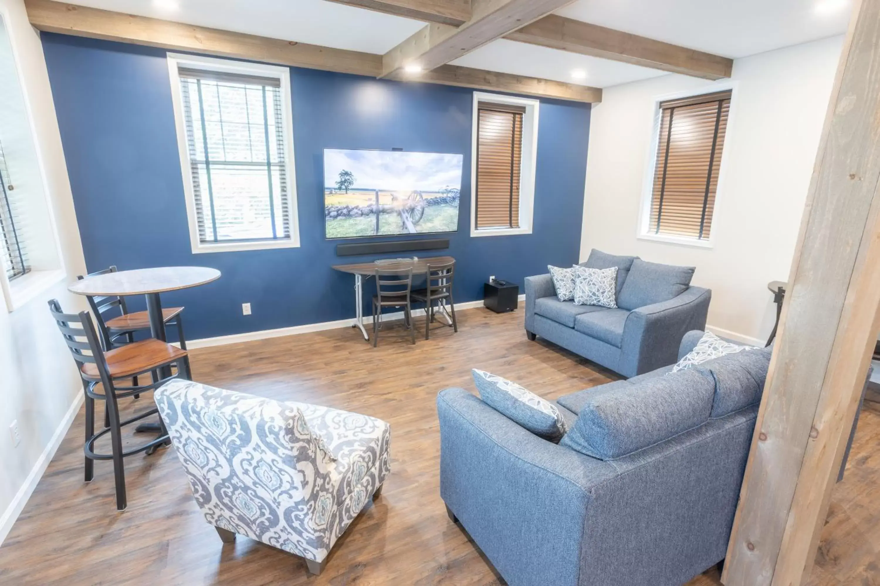 Lounge or bar, Seating Area in Keystone Inn Bed and Breakfast