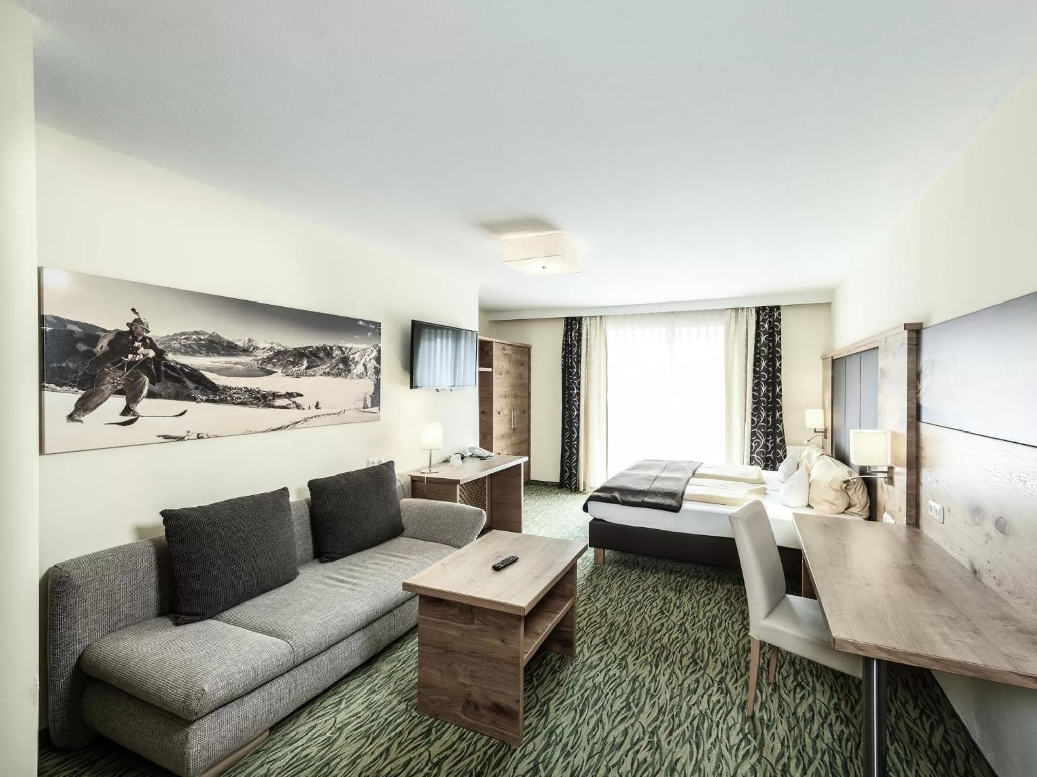 Photo of the whole room, Bed in Hotel Victoria