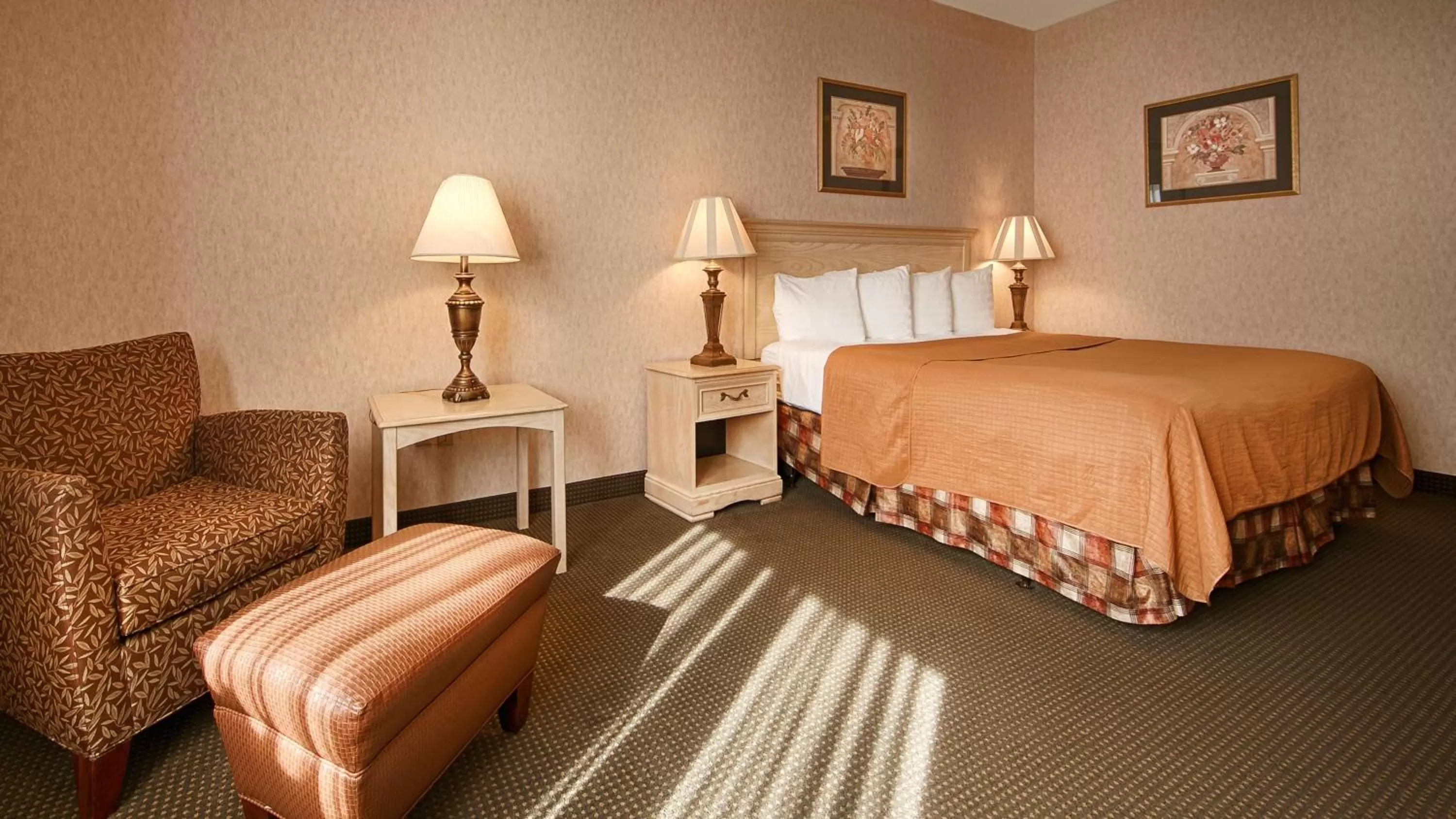 King Room - Disability Access in Best Western Circus City Inn