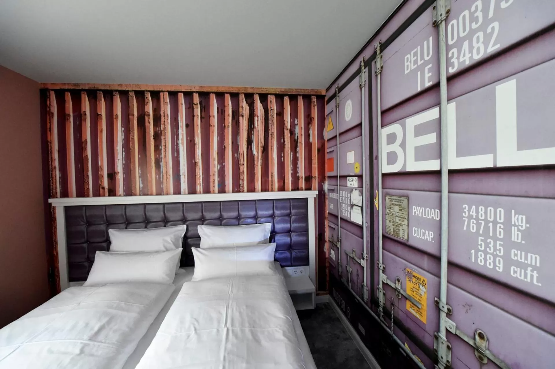 Photo of the whole room, Bed in MOMENTS Boutique Hotel