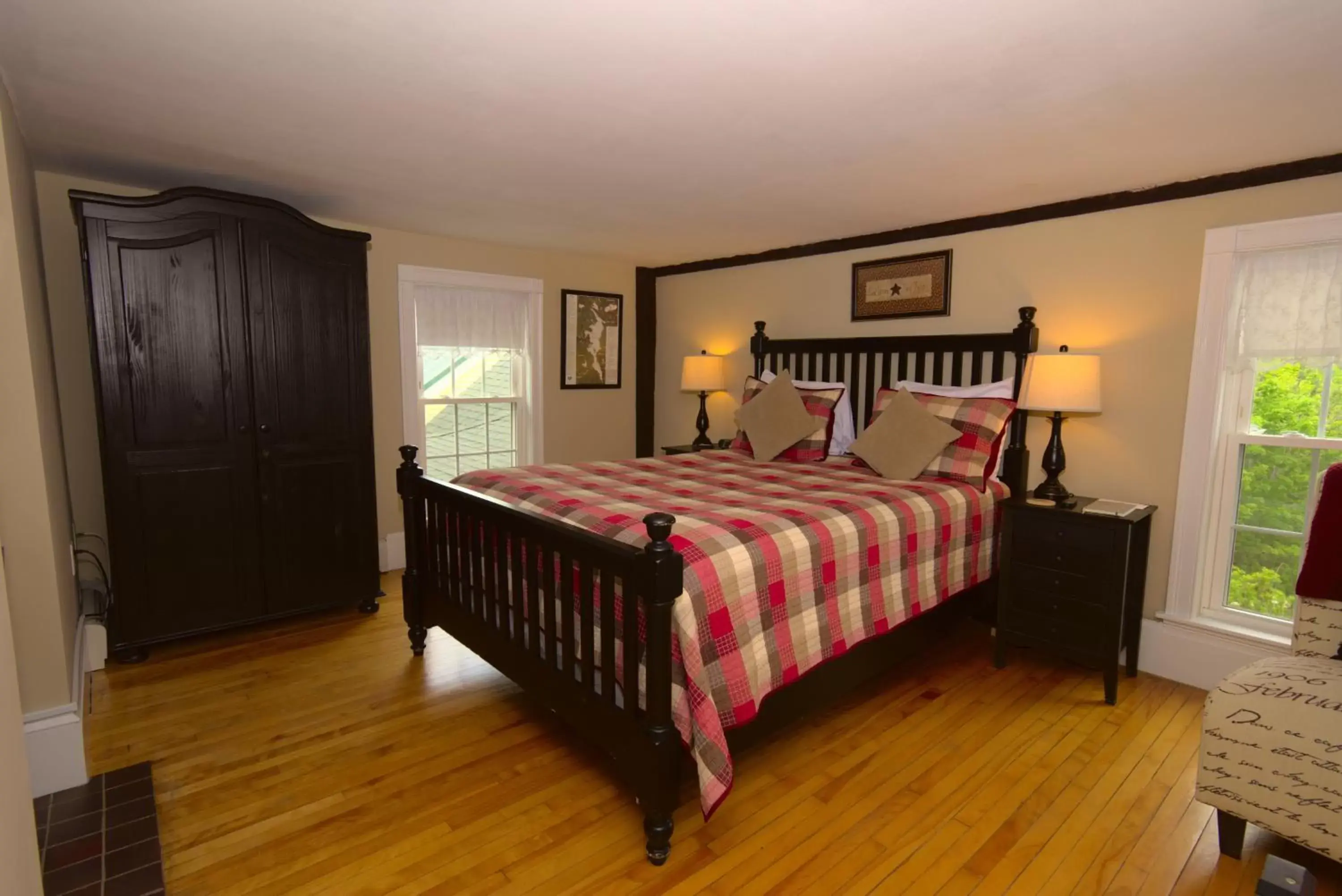 Bedroom, Bed in Ballard House Inn