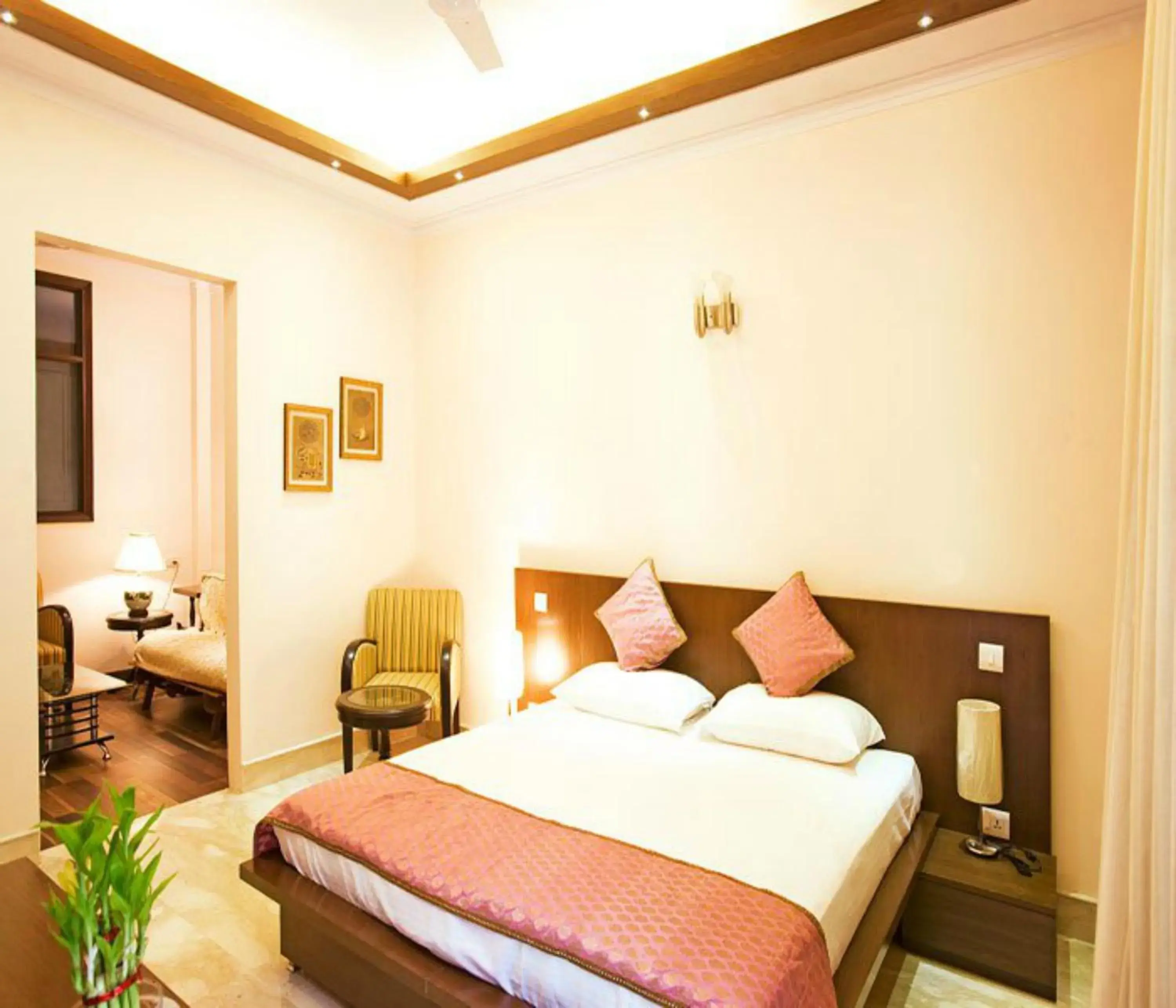 Bed in Evergreen Suites Defence Colony