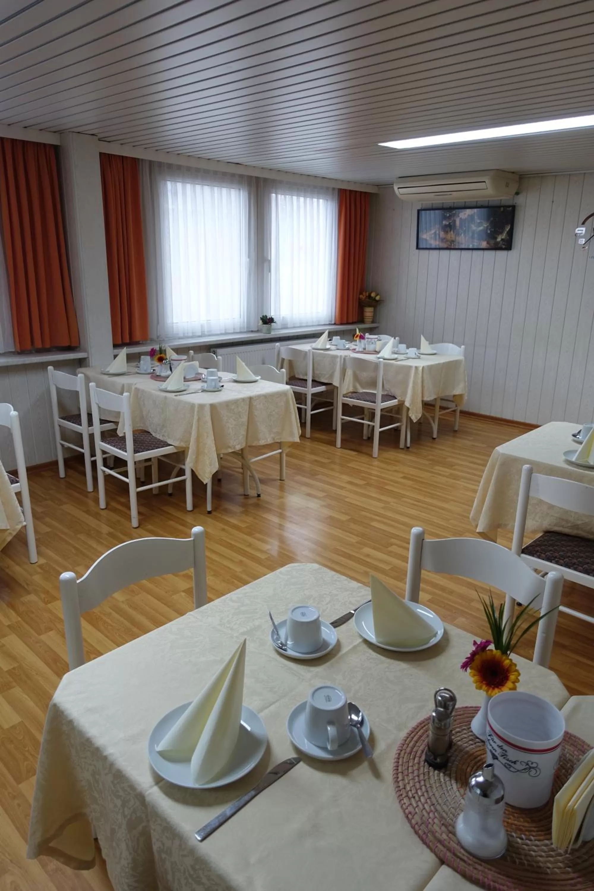 Decorative detail in Stern Hotel