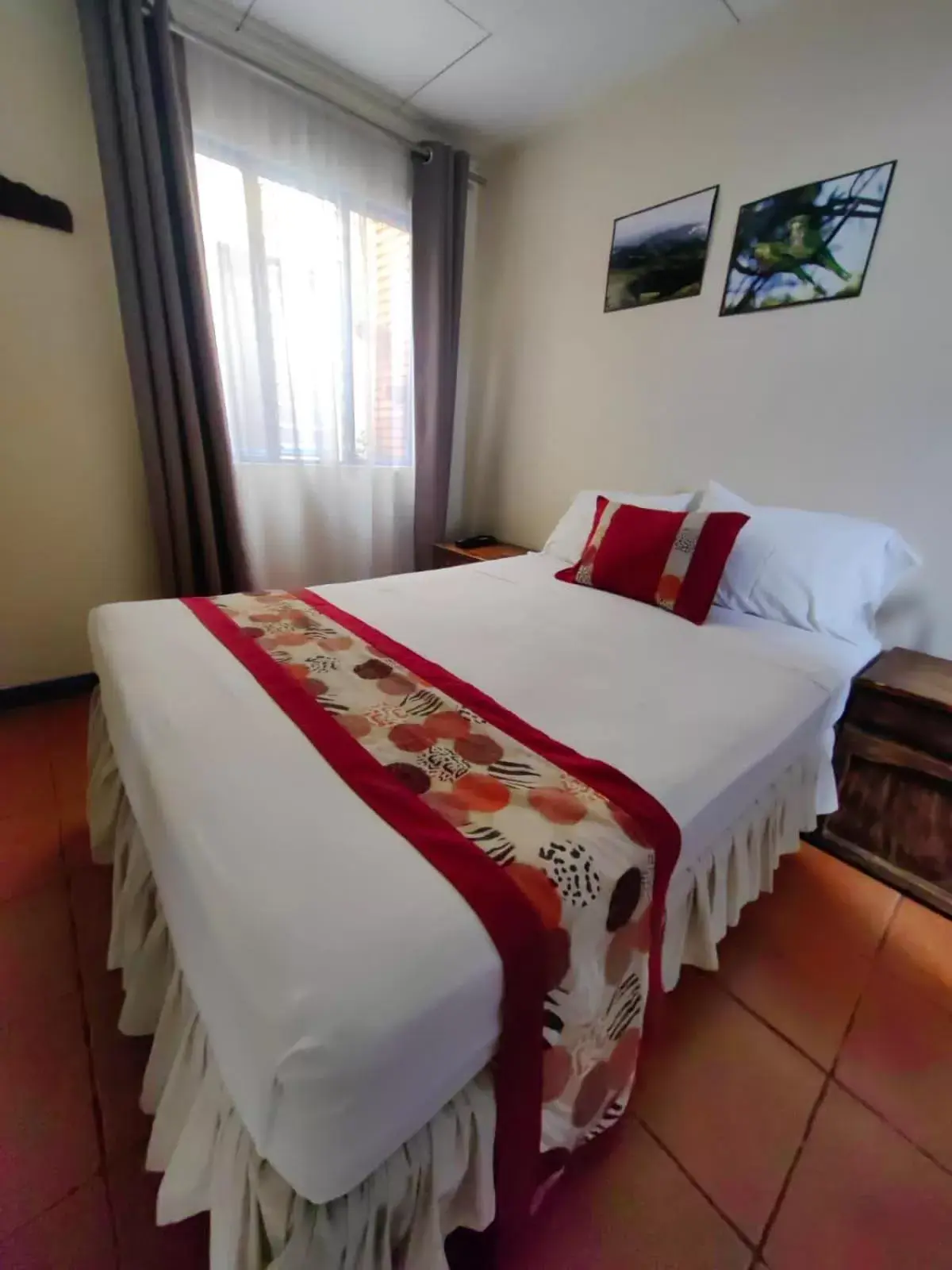 Property building, Bed in Hotel Casa Tago