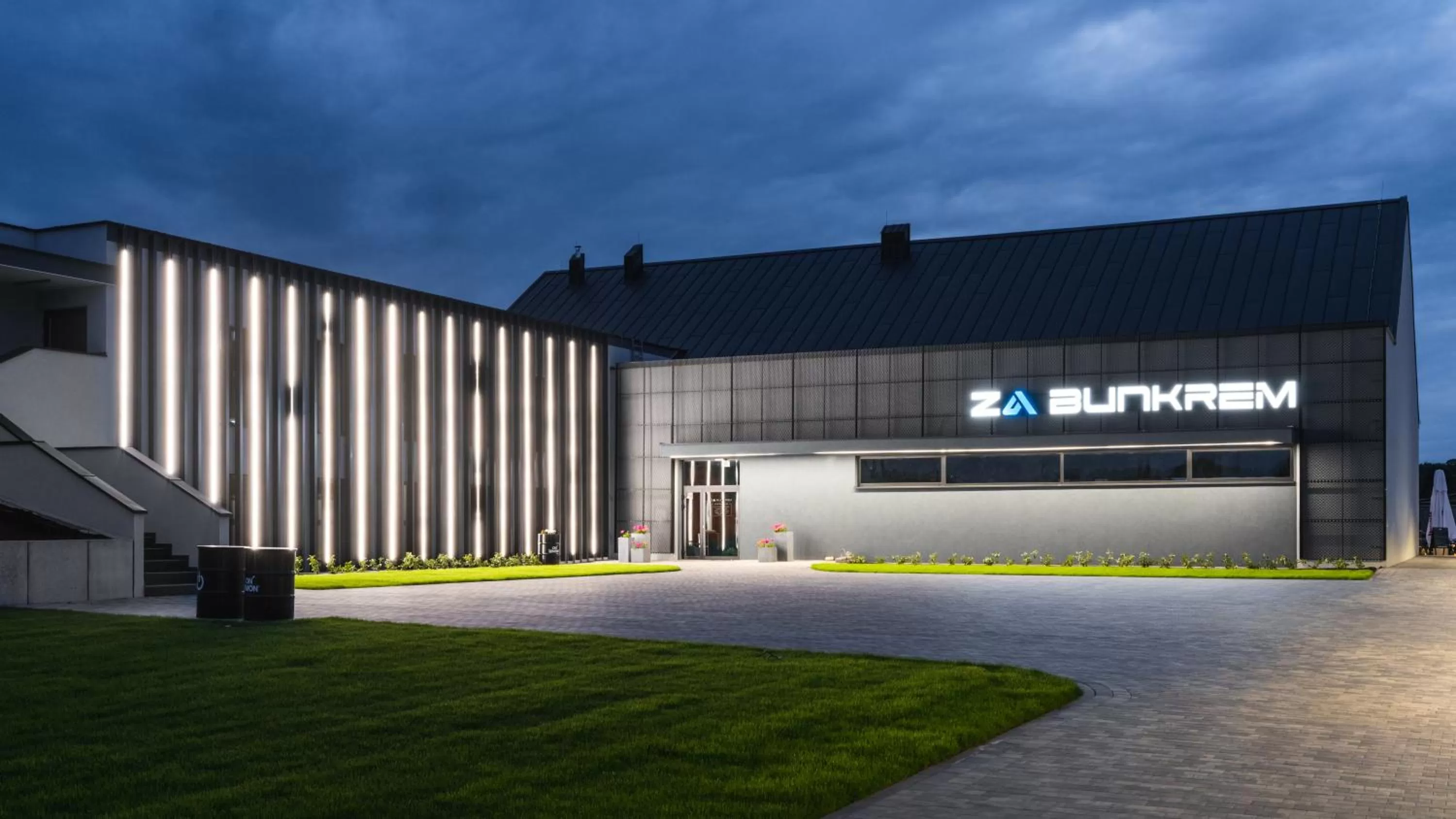 Facade/entrance in Za Bunkrem