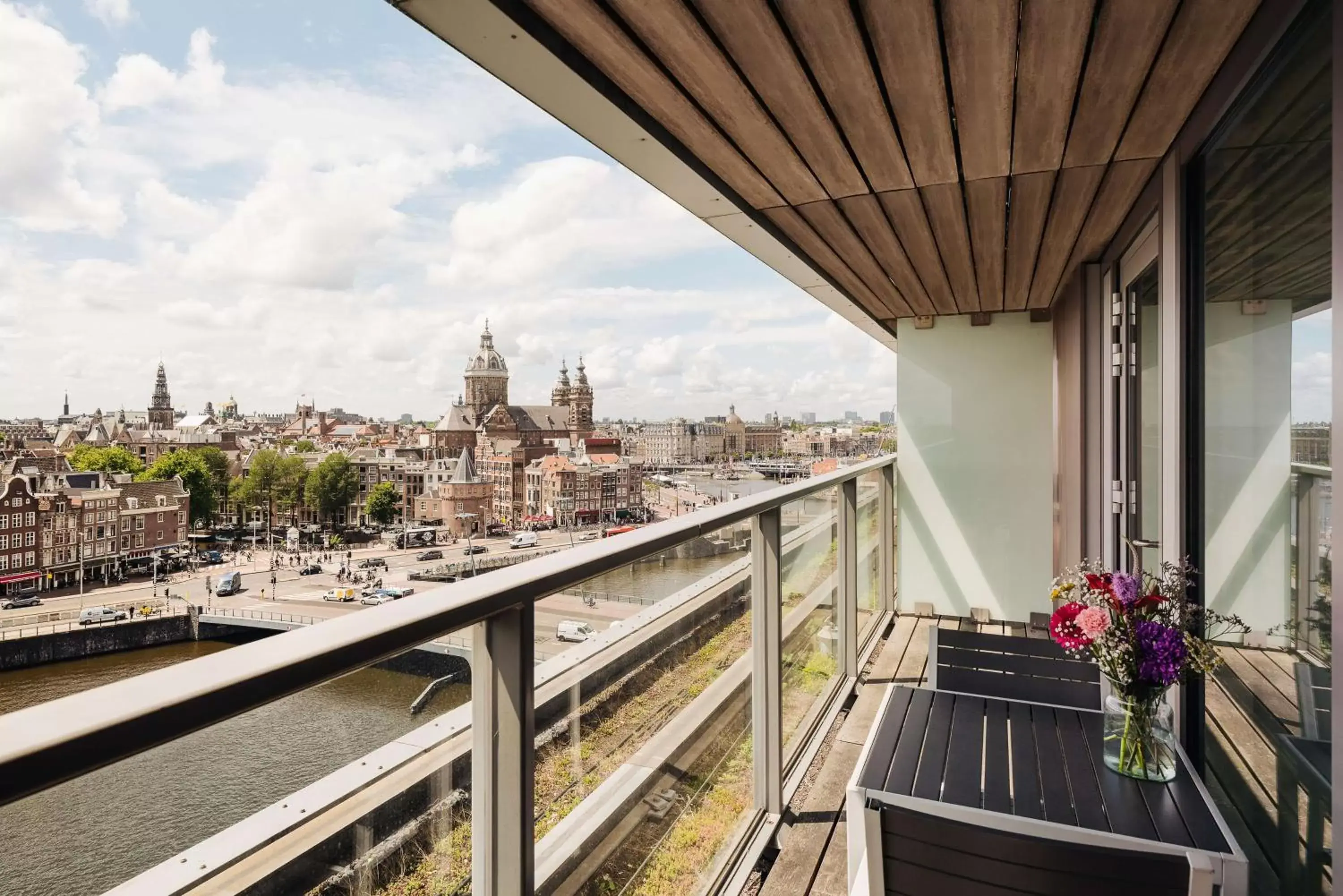 View (from property/room), Balcony/Terrace in DoubleTree by Hilton Amsterdam Centraal Station