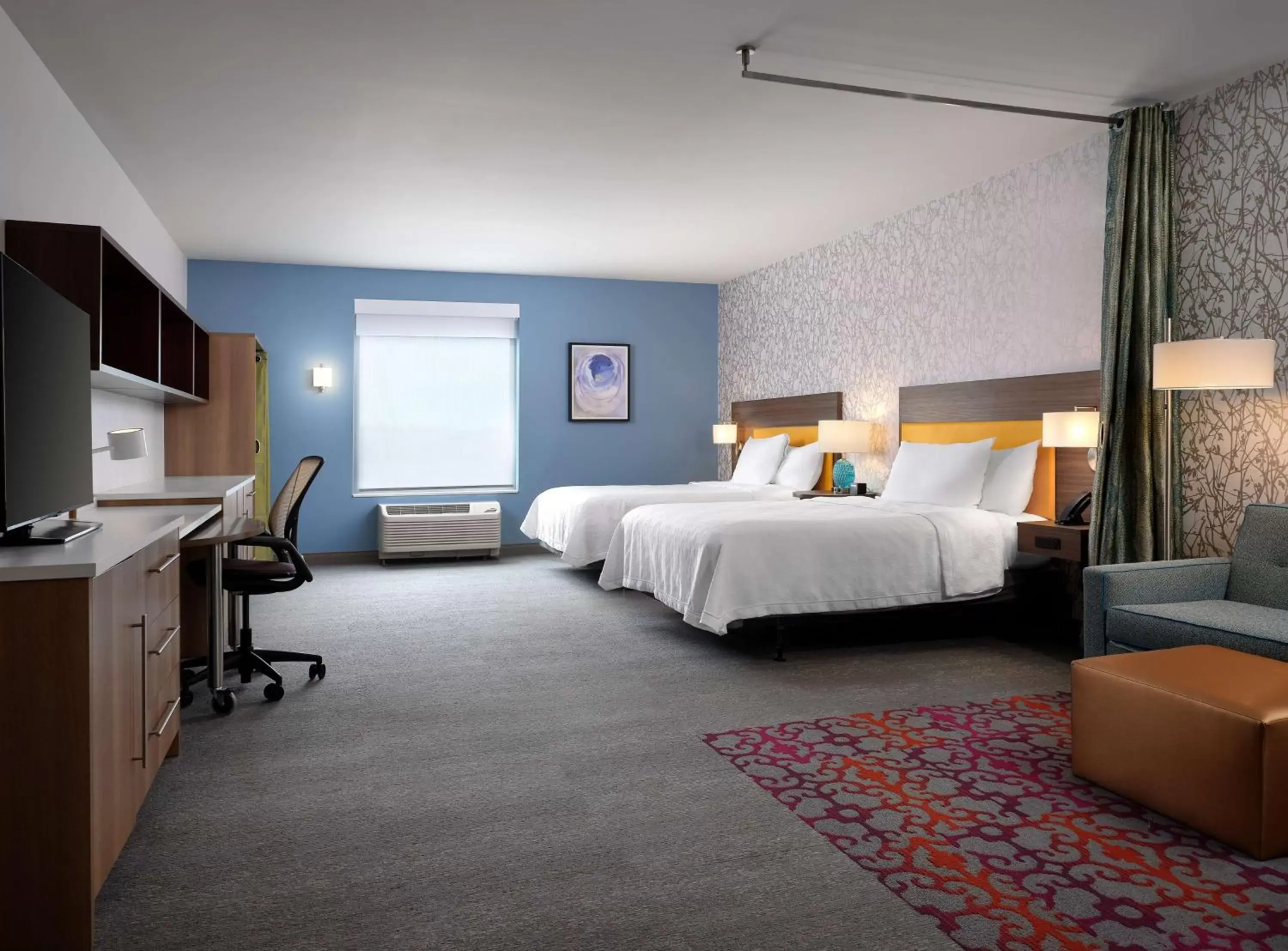 Bed in Home2 Suites By Hilton Fishers Indianapolis Northeast