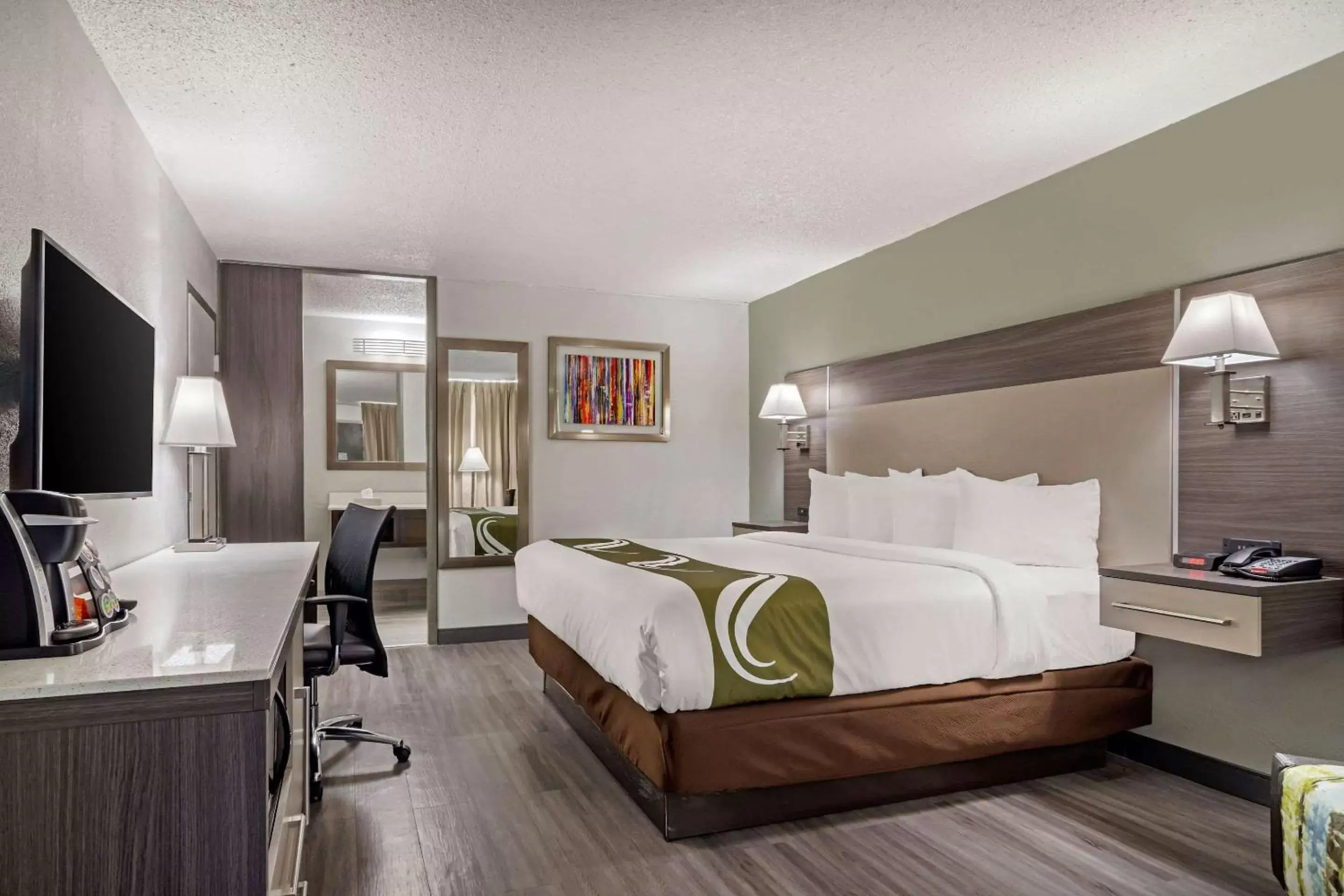 Photo of the whole room, Bed in Quality Inn & Suites Cartersville South Photo of the whole room, Bed in Quality Inn & Suites Cartersville South