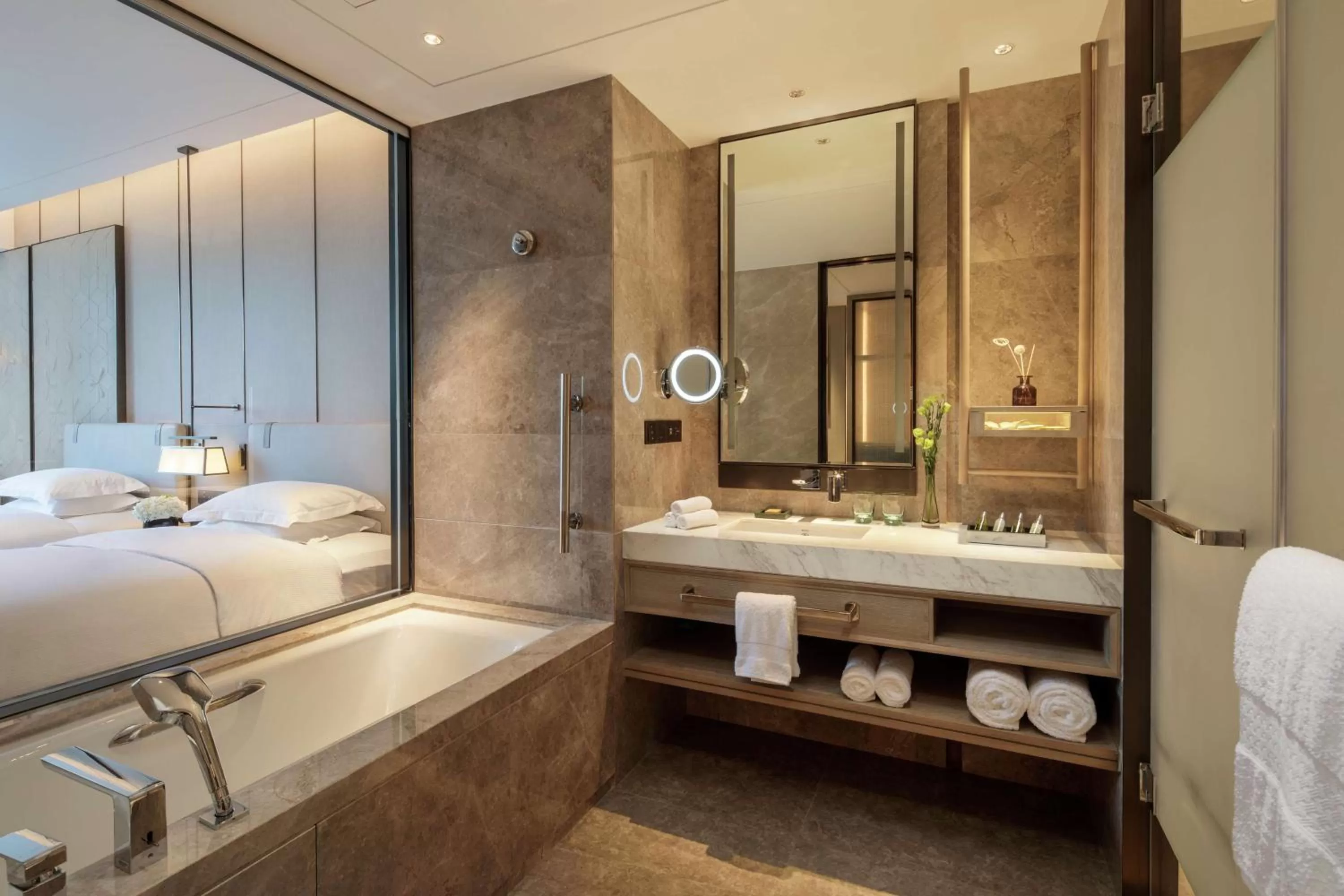 Bathroom, Bed in Hilton Chengdu Chenghua - Close to Panda Base and Chunxi Road