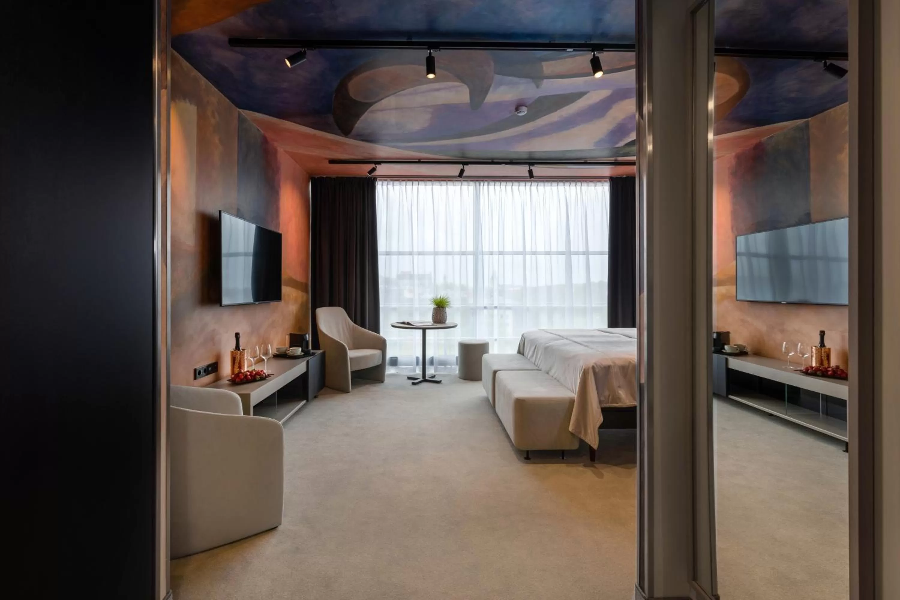 Photo of the whole room, Bed in Art Hotel Pallas by Tartuhotels