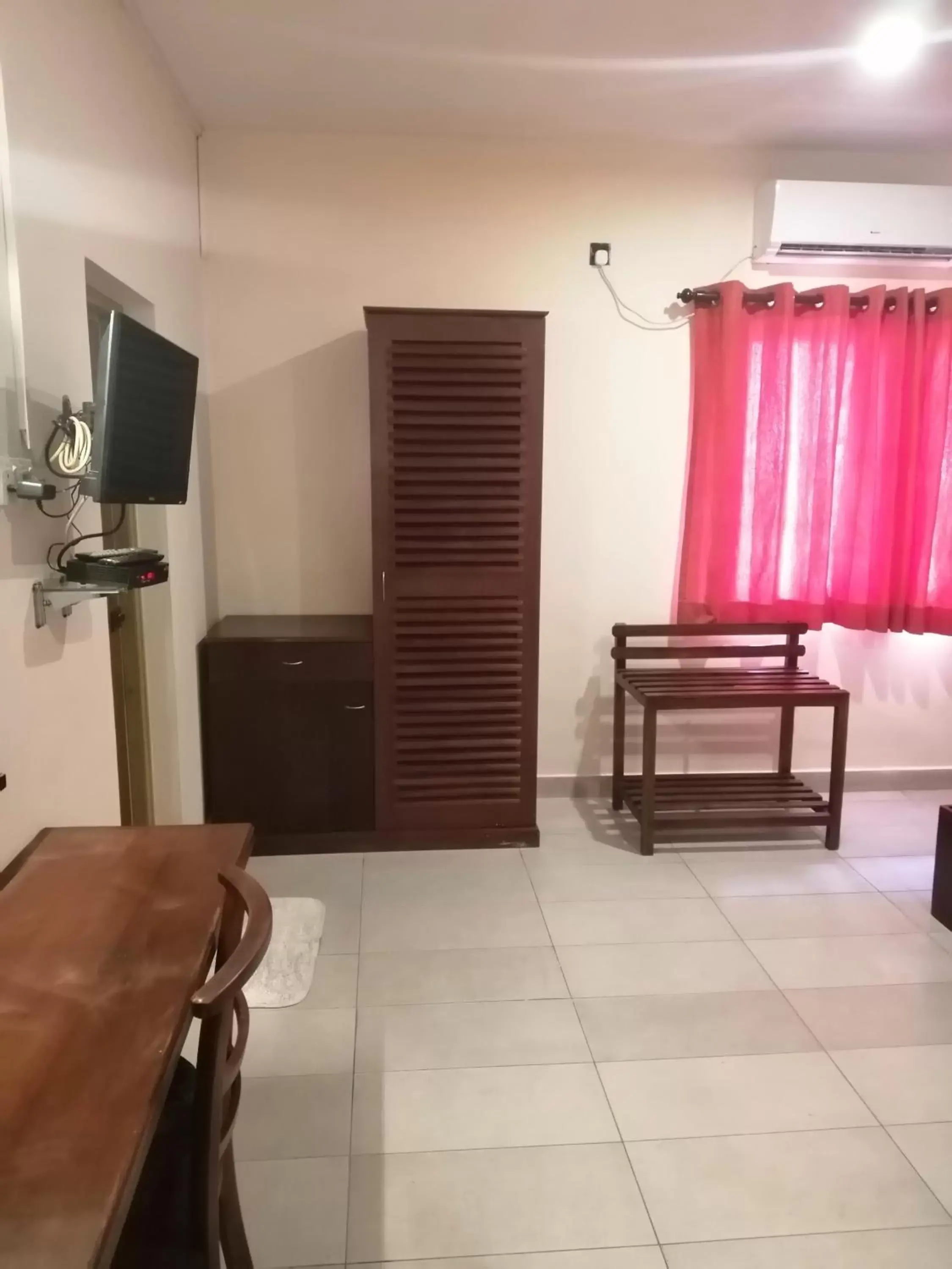 Bedroom, TV/Entertainment Center in ACA Accommodation