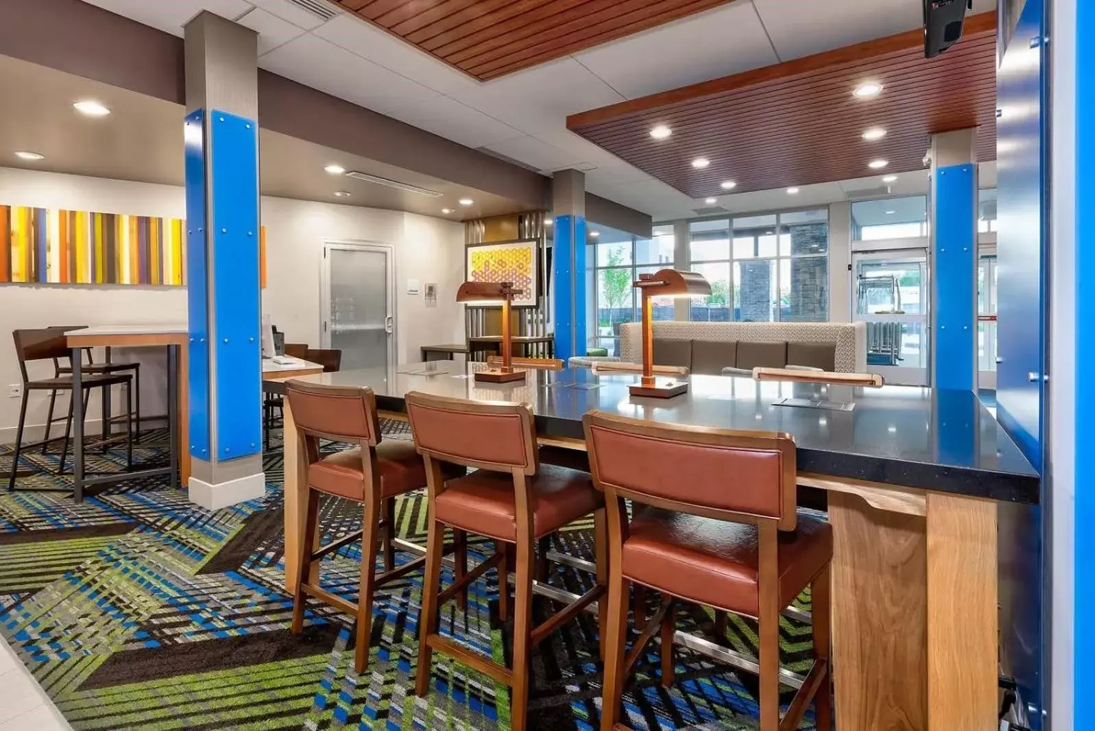 Restaurant/Places to Eat in Holiday Inn Express & Suites - Grand Rapids Airport - South, an IHG Hotel