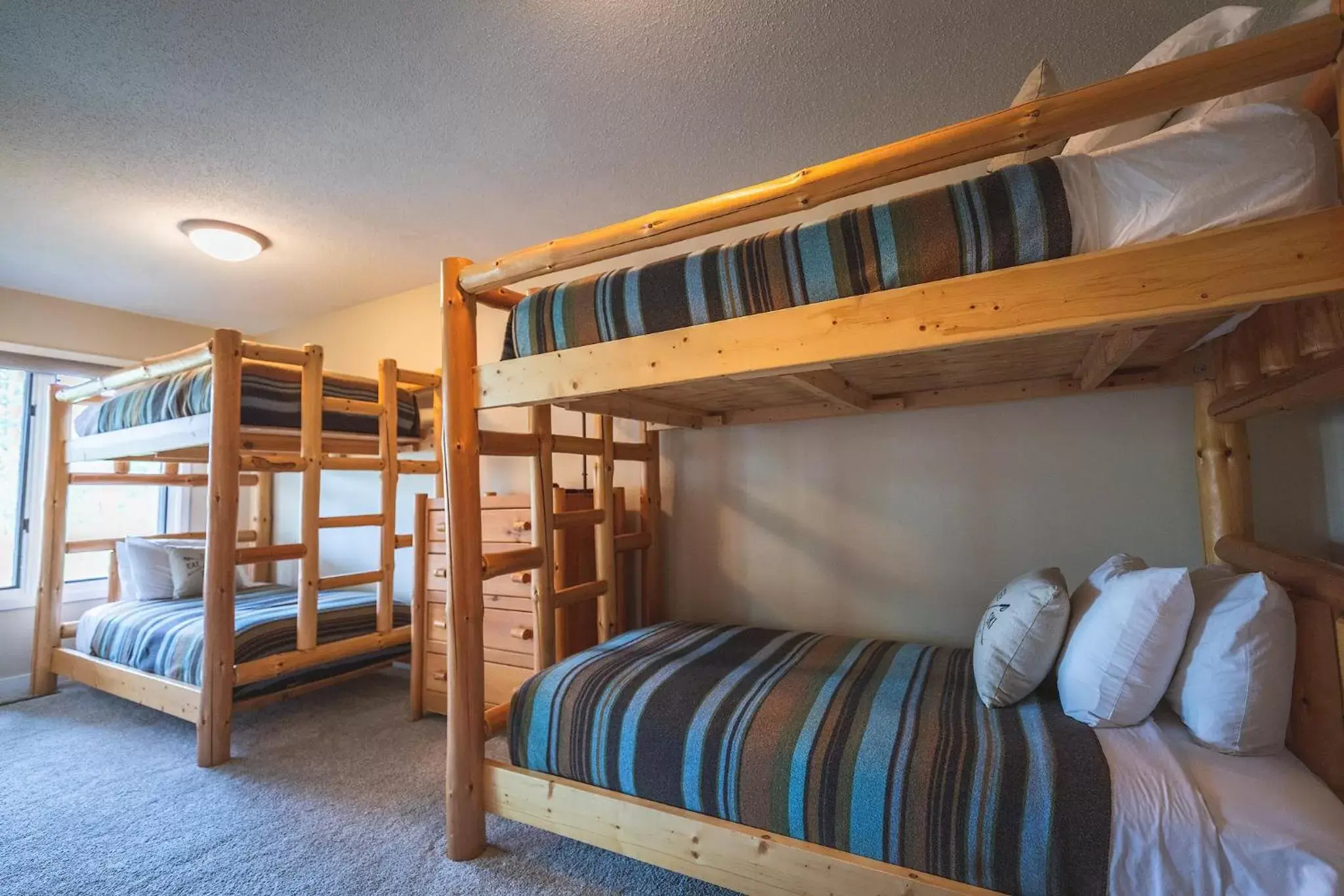 Bunk Bed in Caribou Highlands Lodge